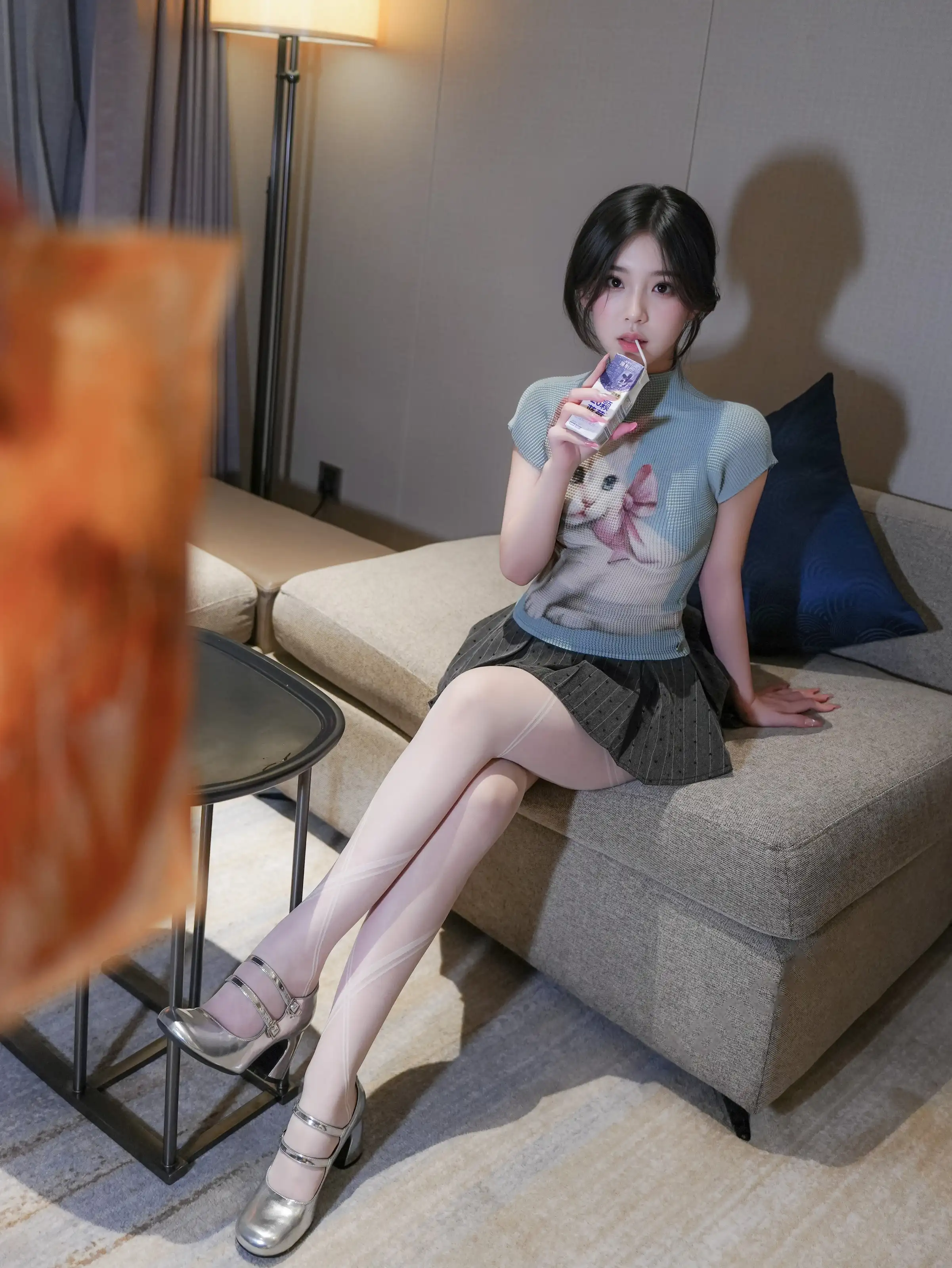 图片[3] - XiuRen 内购版 No.10830 汁汁 爱吃鸡腿的姑娘 [77P] - 机器猫次元 - 机器猫次元