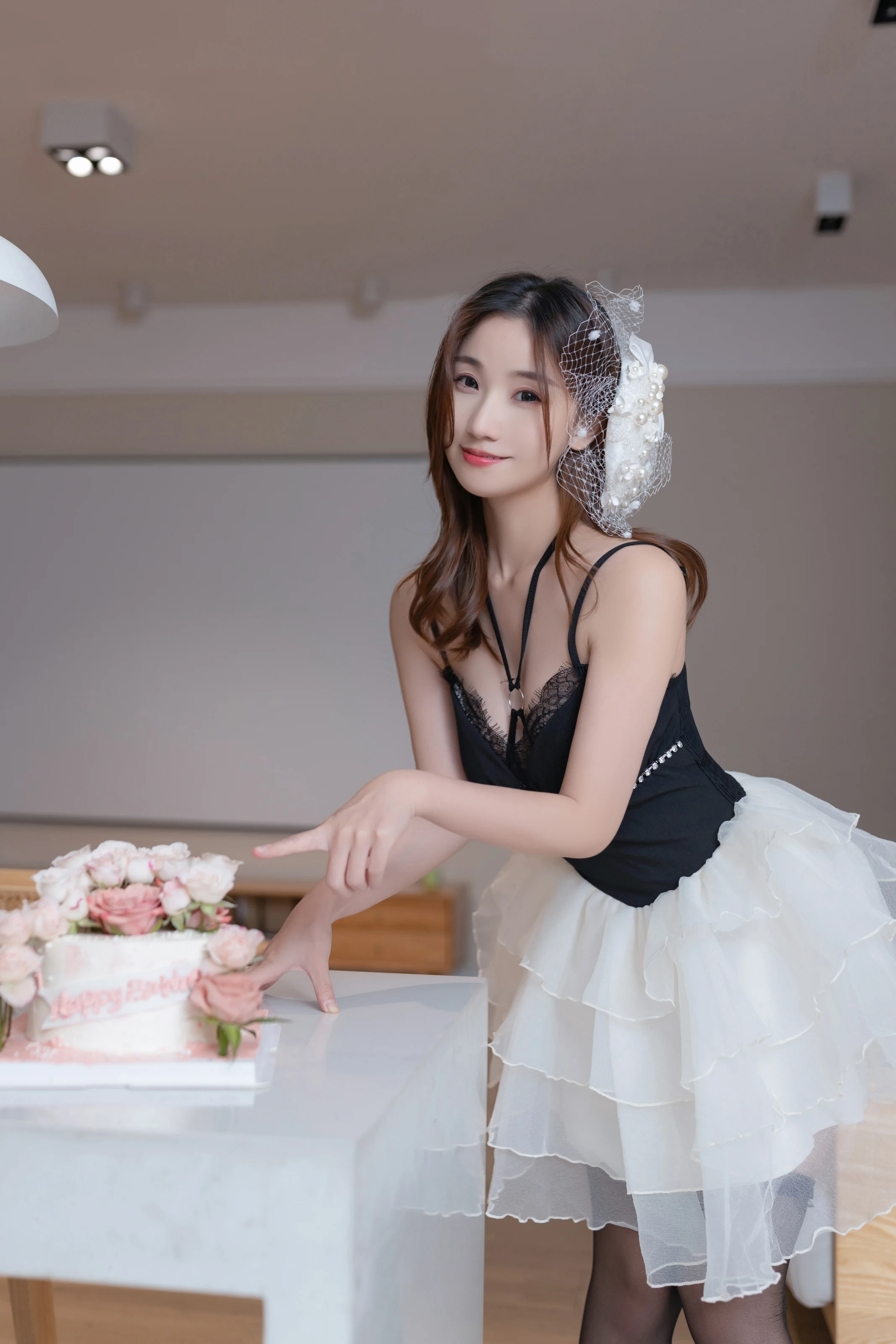 图片[4] - XiuRen 内购版 No.8398 杏子Yada 生日快乐 [130P] - 机器猫次元 - 机器猫次元
