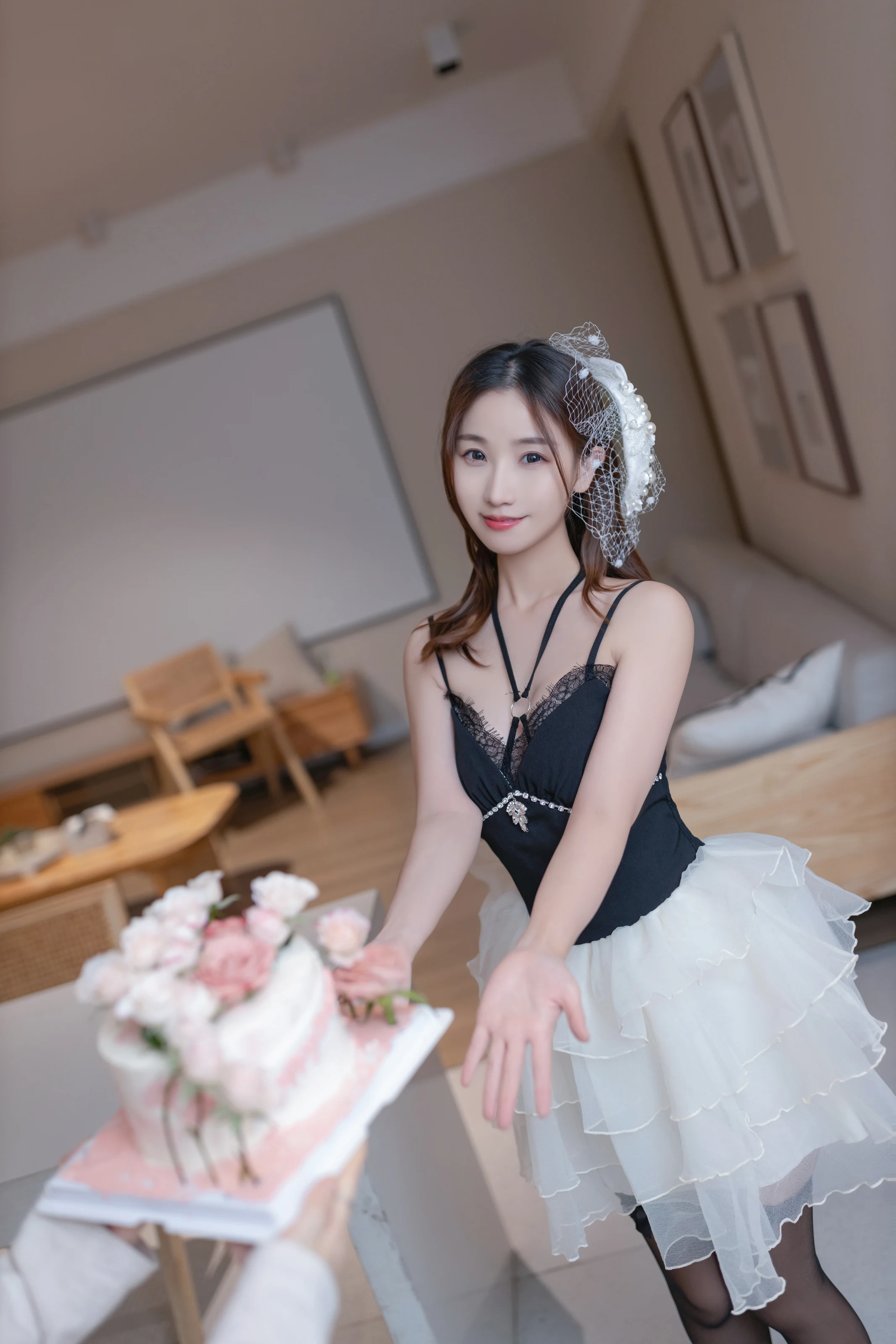 图片[3] - XiuRen 内购版 No.8398 杏子Yada 生日快乐 [130P] - 机器猫次元 - 机器猫次元