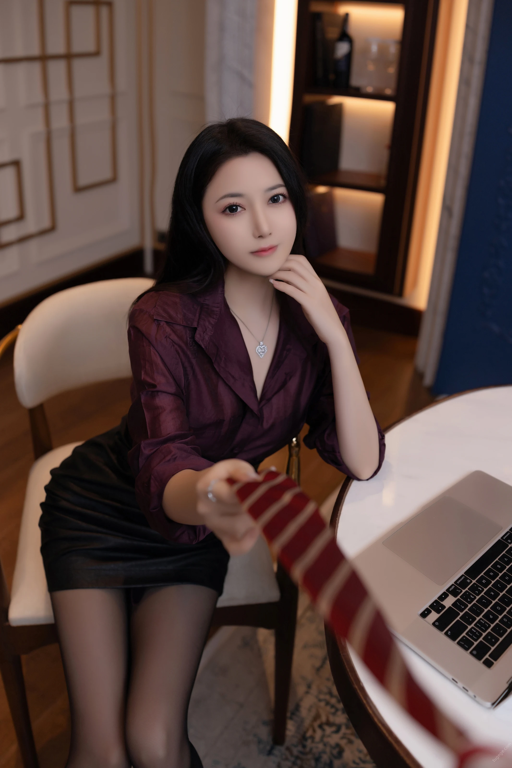 图片[4] - XiuRen 内购版 No.9744 鱼子酱Fish 紫色衬衫 [120P] - 机器猫次元 - 机器猫次元