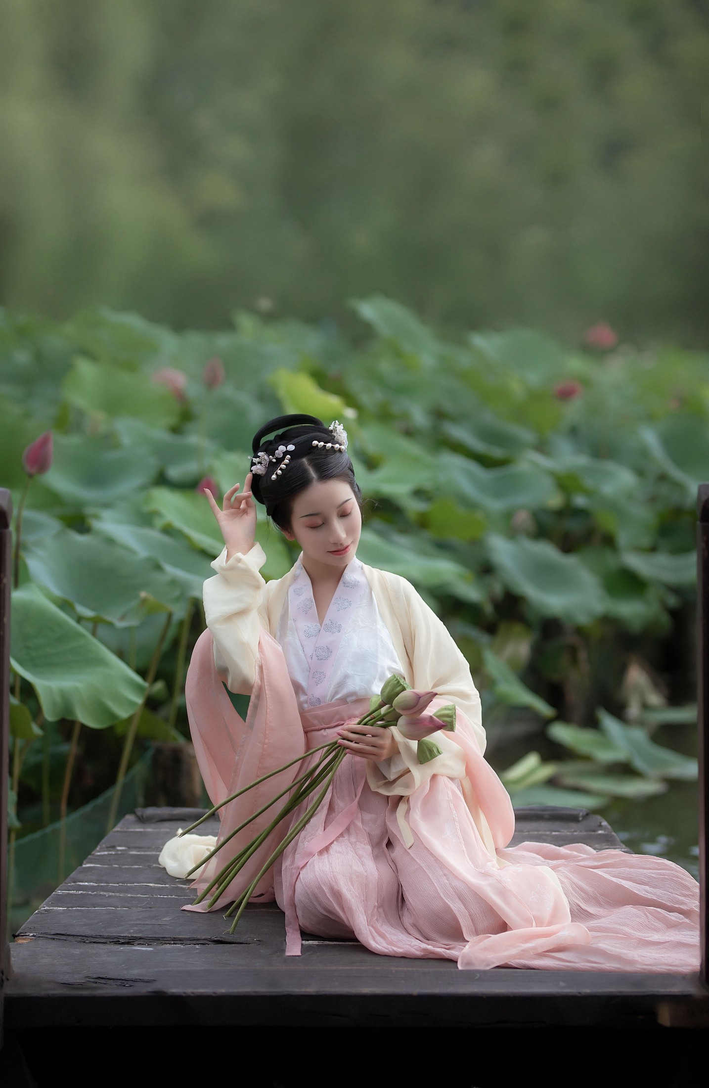 图片[4] - 小清菡呀 - 《采荷》[20P] - 机器猫次元 - 机器猫次元
