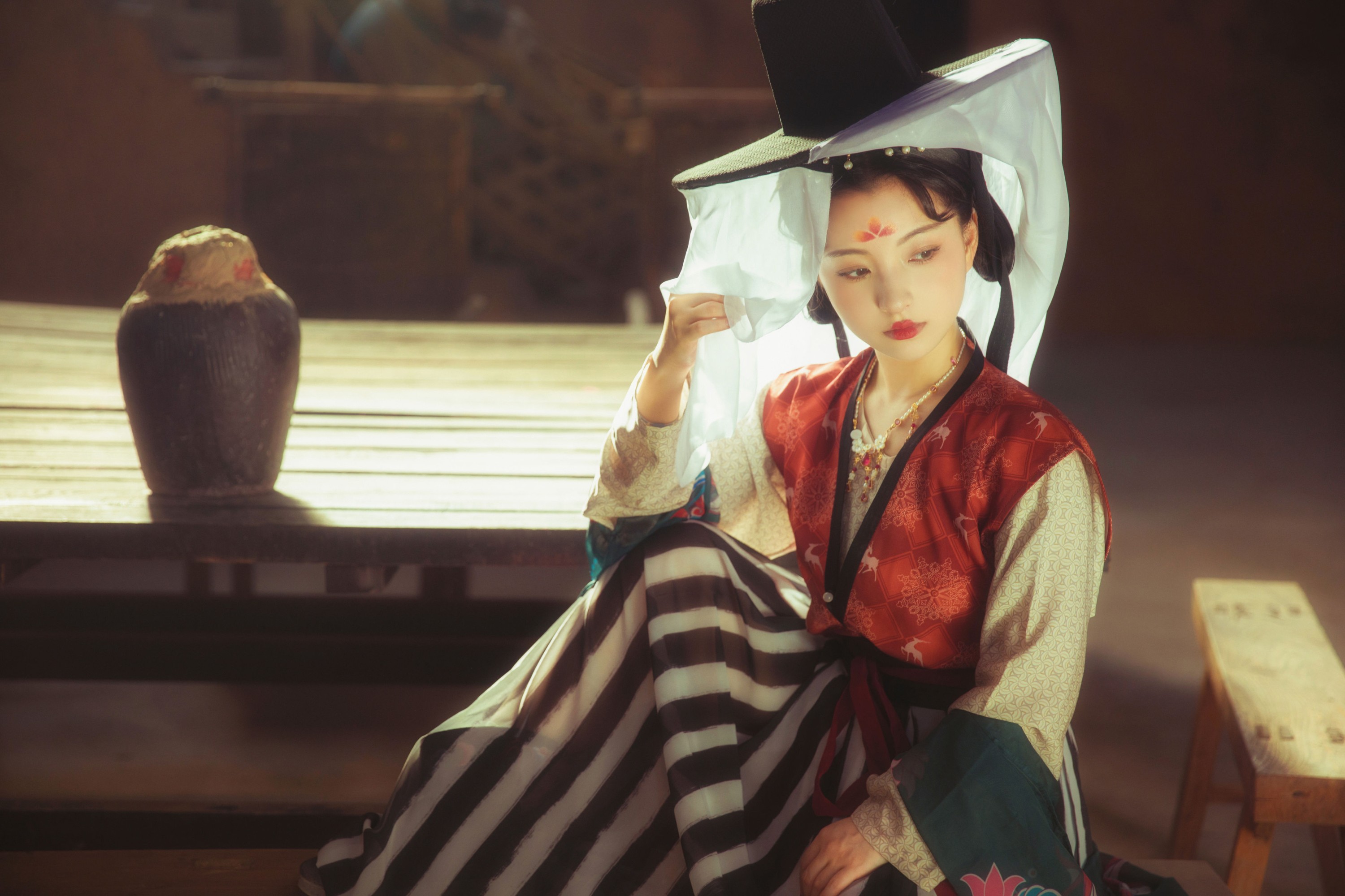 图片[4] - 猪系少女日 - 《酒窖》[18P] - 机器猫次元 - 机器猫次元