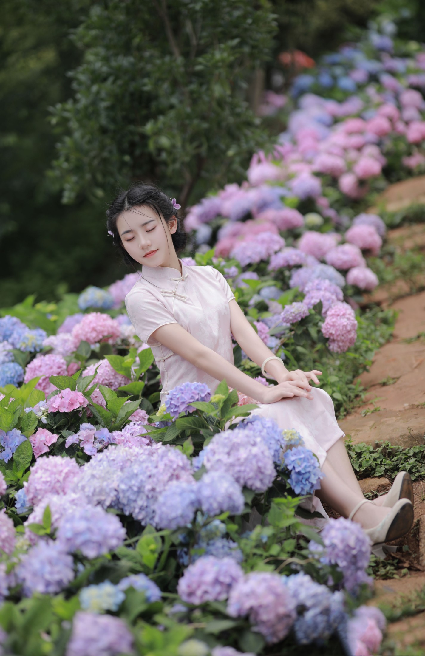 图片[8] - Dear-郑同学 - 《旗袍与绣球》[36P] - 机器猫次元 - 机器猫次元