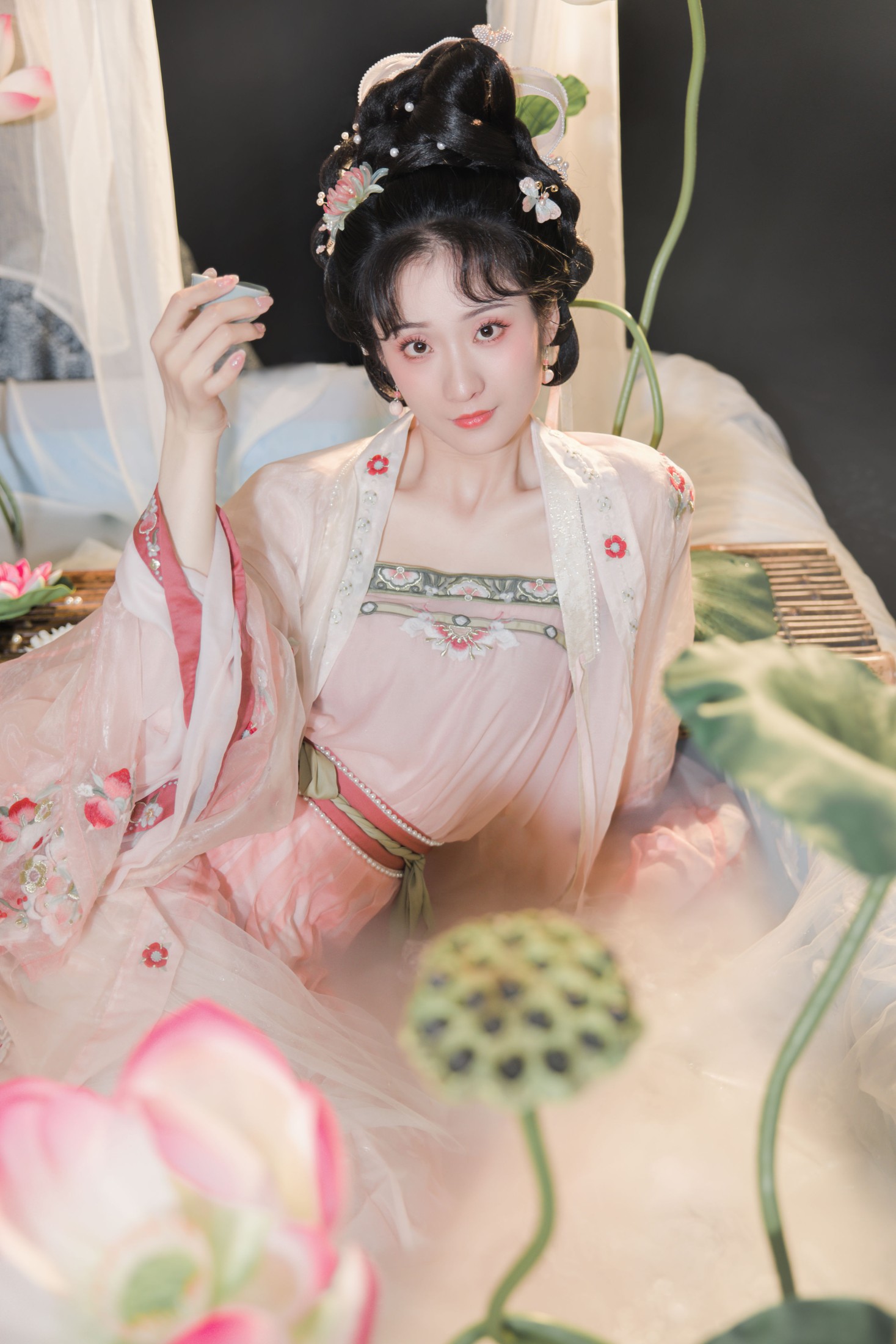图片[8] - 钰子-舞者王钰 - 《水芙蓉》[28P] - 机器猫次元 - 机器猫次元