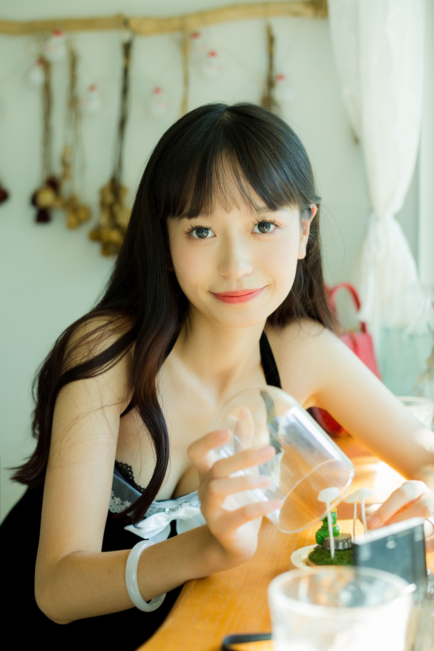 图片[8] - 鄢韵琳 - 《不归女孩》[26P] - 机器猫次元 - 机器猫次元
