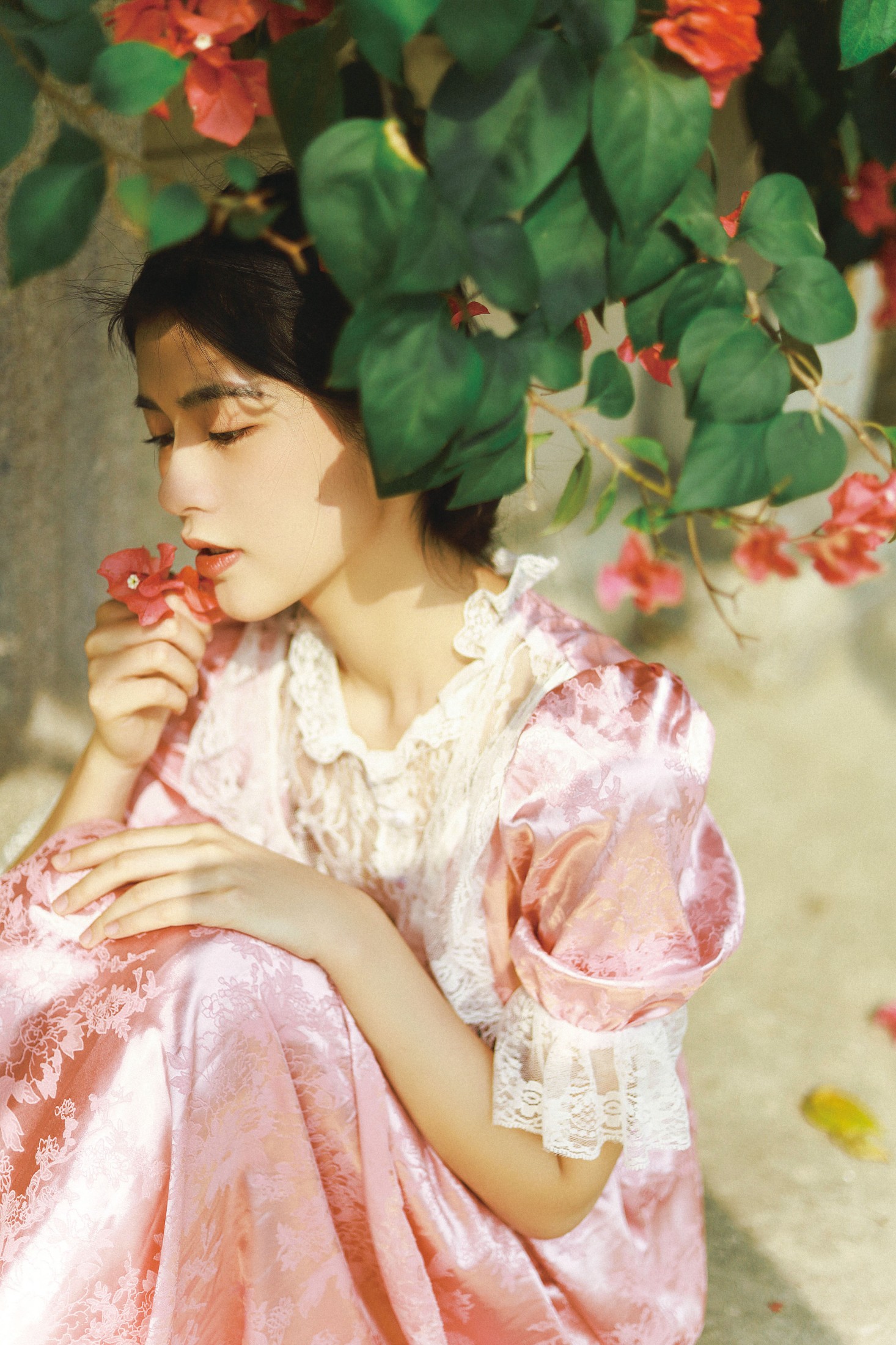 图片[7] - 欣慧 - 《三角梅与少女》[21P] - 机器猫次元 - 机器猫次元