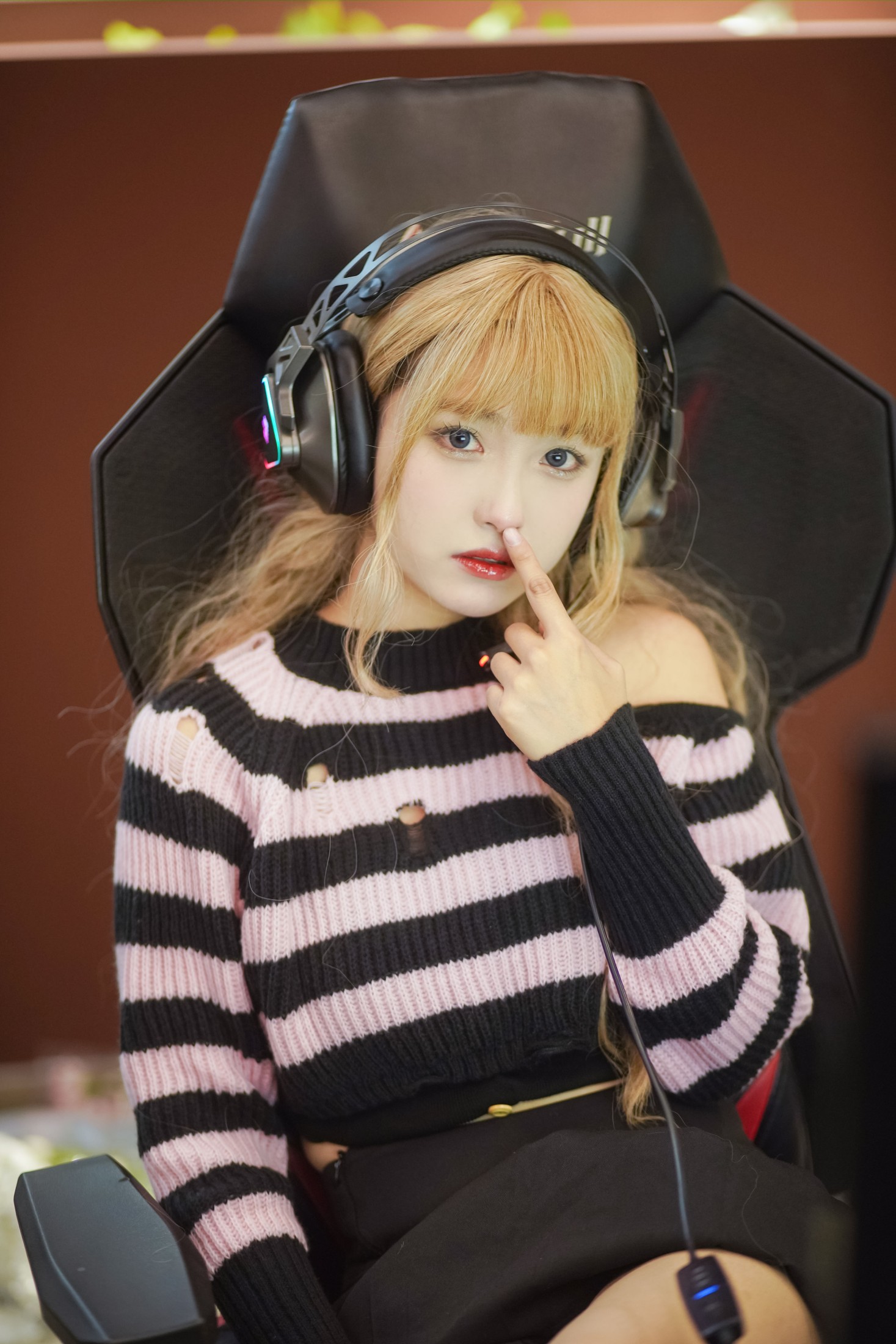 图片[3] - -炸鸡冰可乐- 《电竞少女》[23P] - 机器猫次元 - 机器猫次元