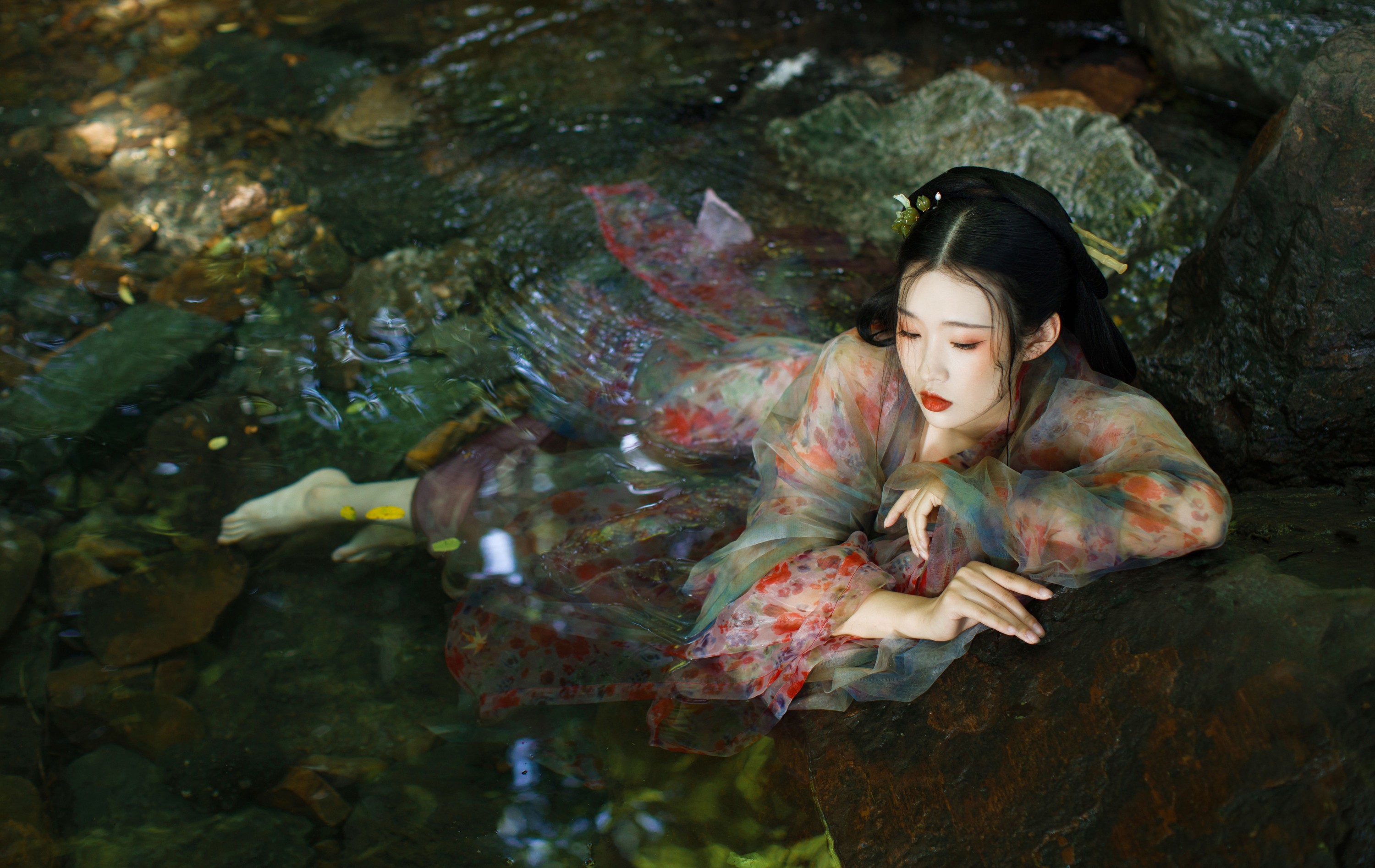 图片[4] - 李李思 - 《心微动》[22P] - 机器猫次元 - 机器猫次元