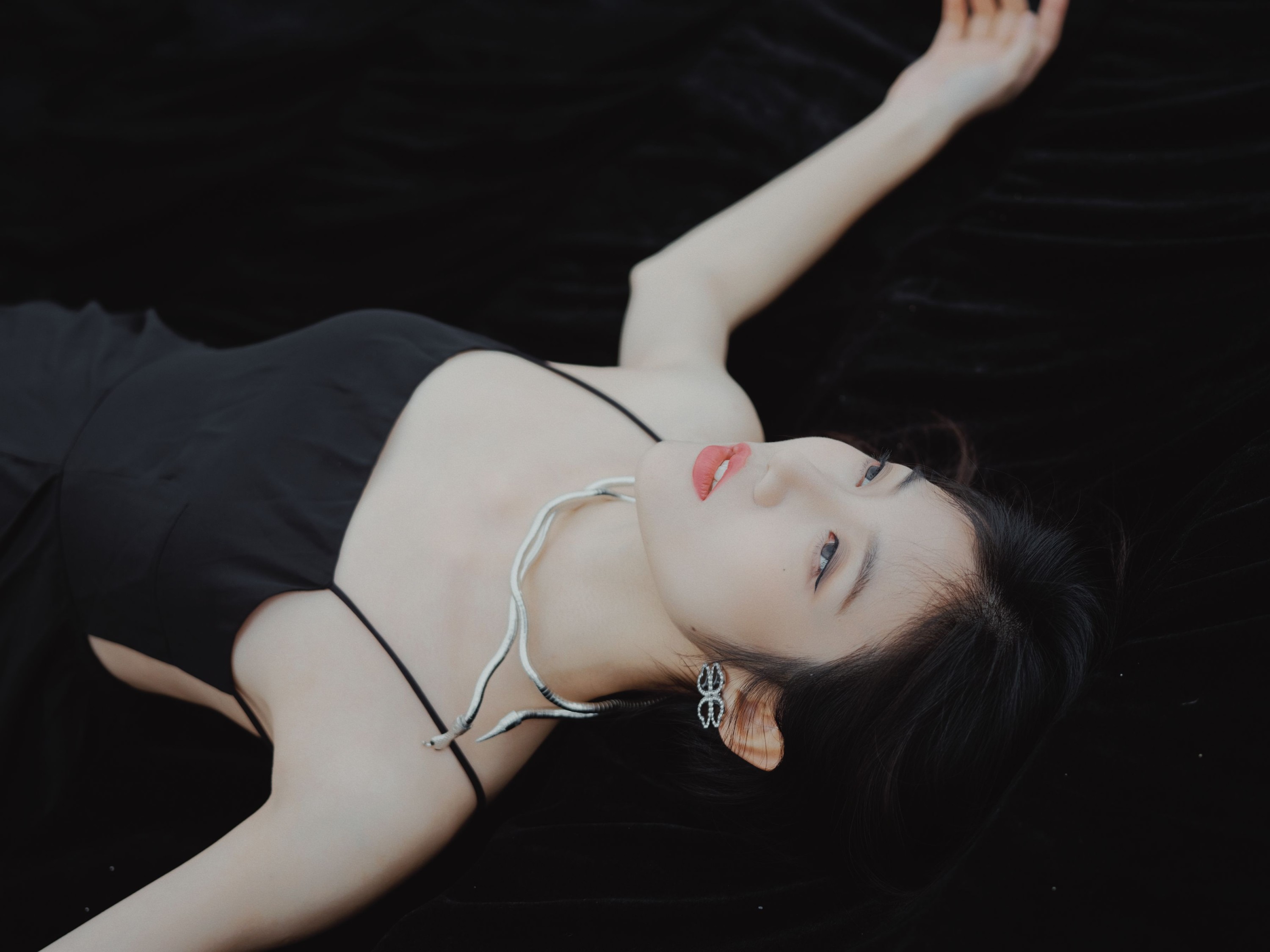 图片[8] - o1ne万 - 《孤》[42P] - 机器猫次元 - 机器猫次元