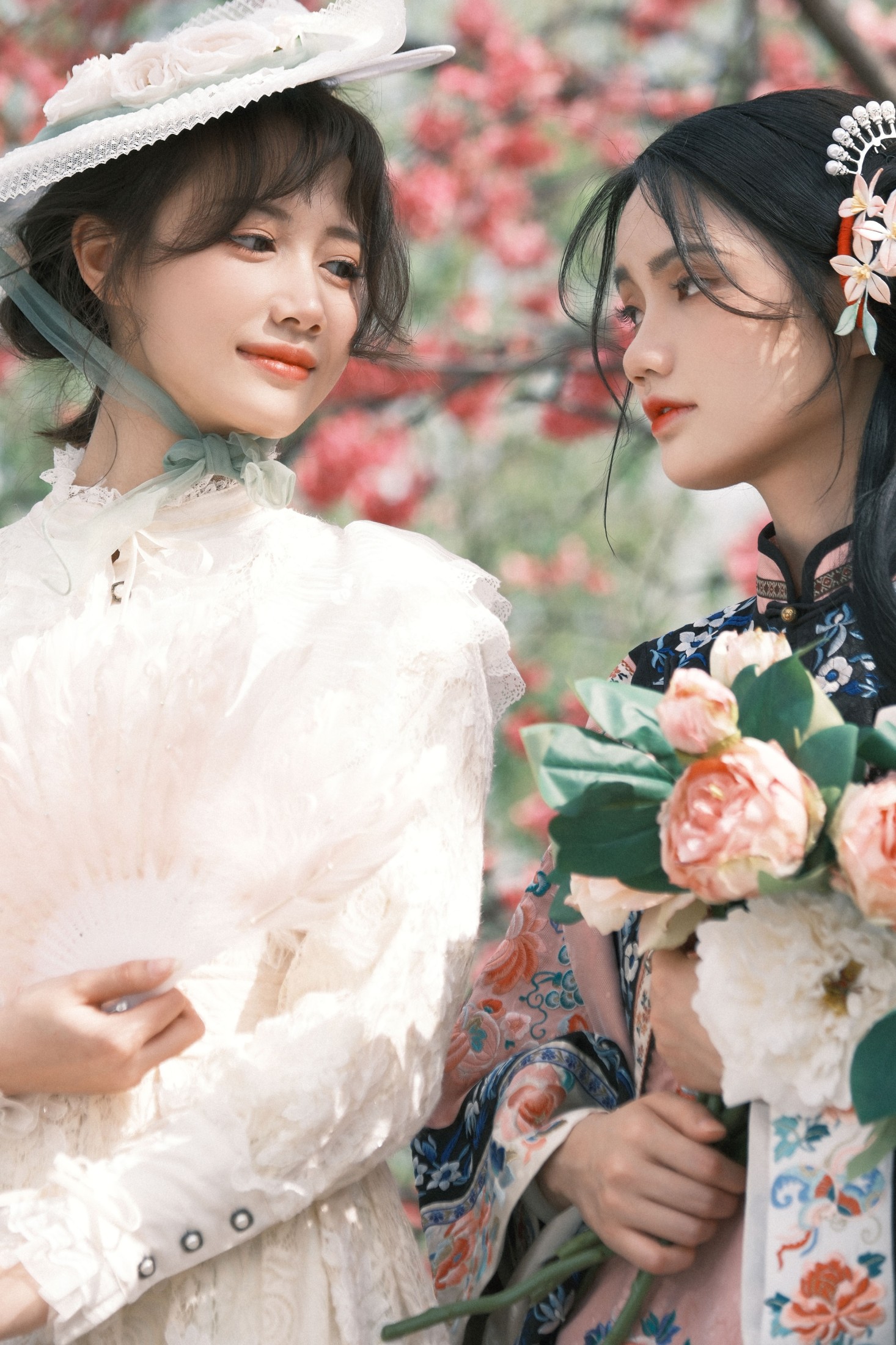 图片[6] - 橘小桃 么一奥缪 - 《两个女孩的故事》[21P] - 机器猫次元 - 机器猫次元