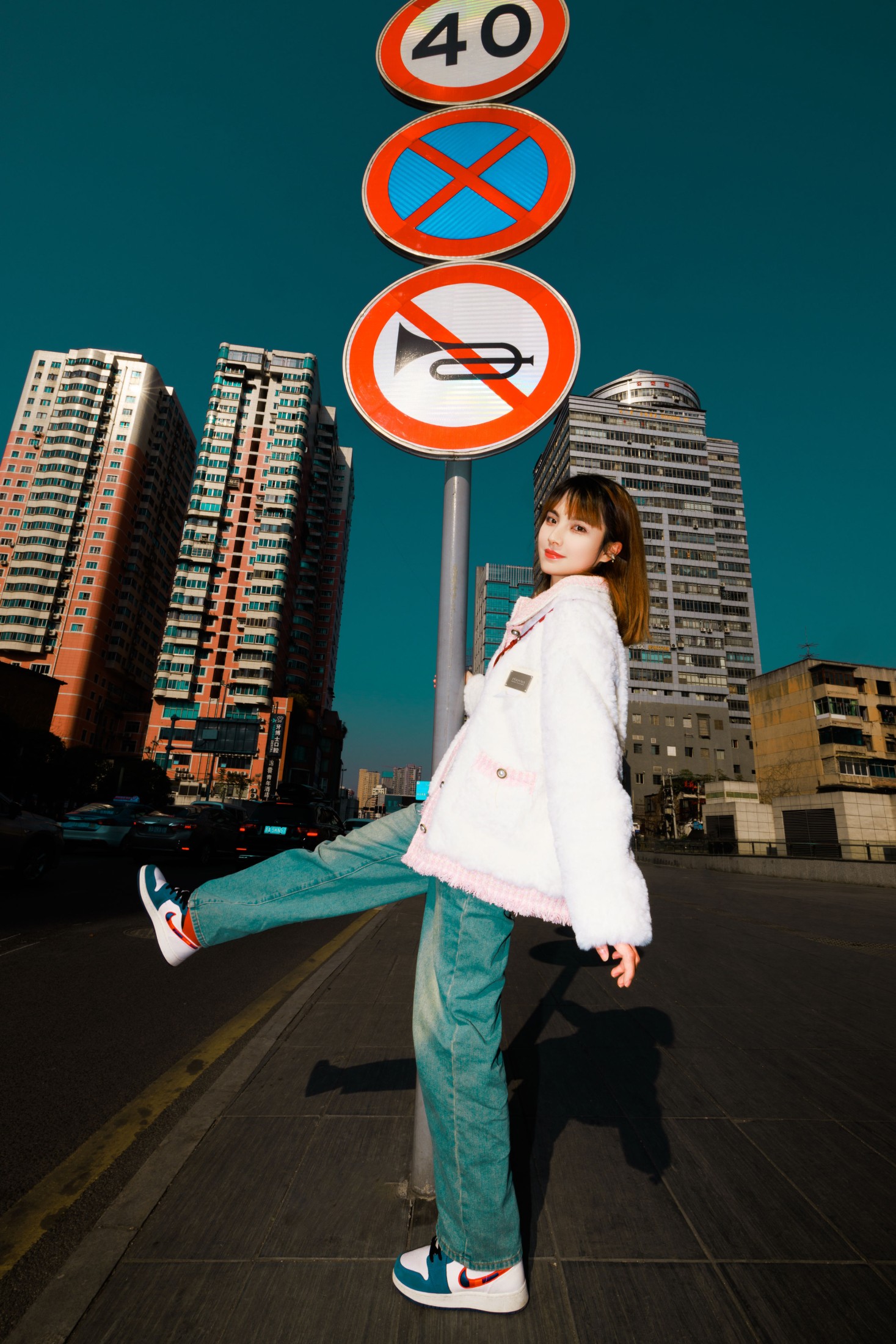 图片[3] - WAN• - 《晴天街拍》[26P] - 机器猫次元 - 机器猫次元