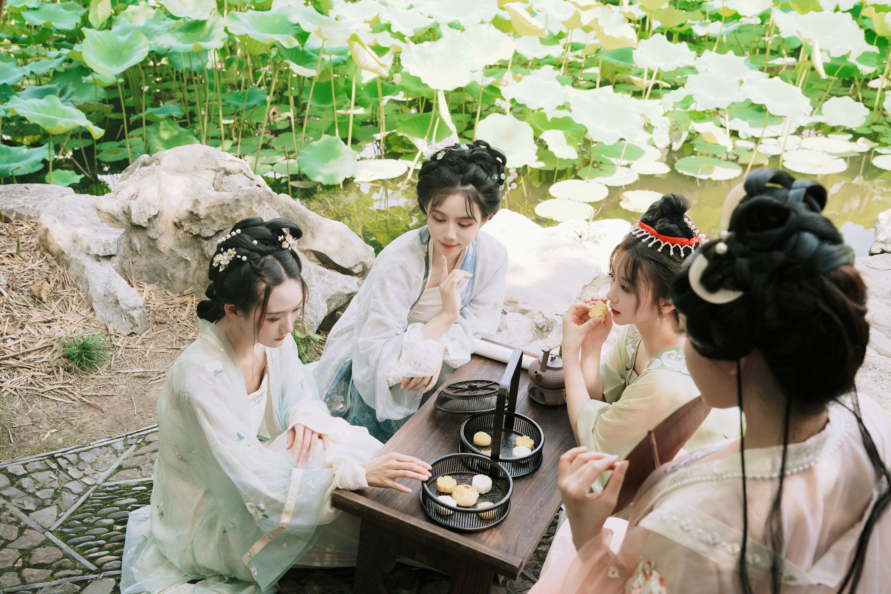 图片[4] - Conkon控控 暴走柚子 兔子Zzz不吃胡萝卜 贰加六 - 《游园惊梦》[27P] - 机器猫次元 - 机器猫次元