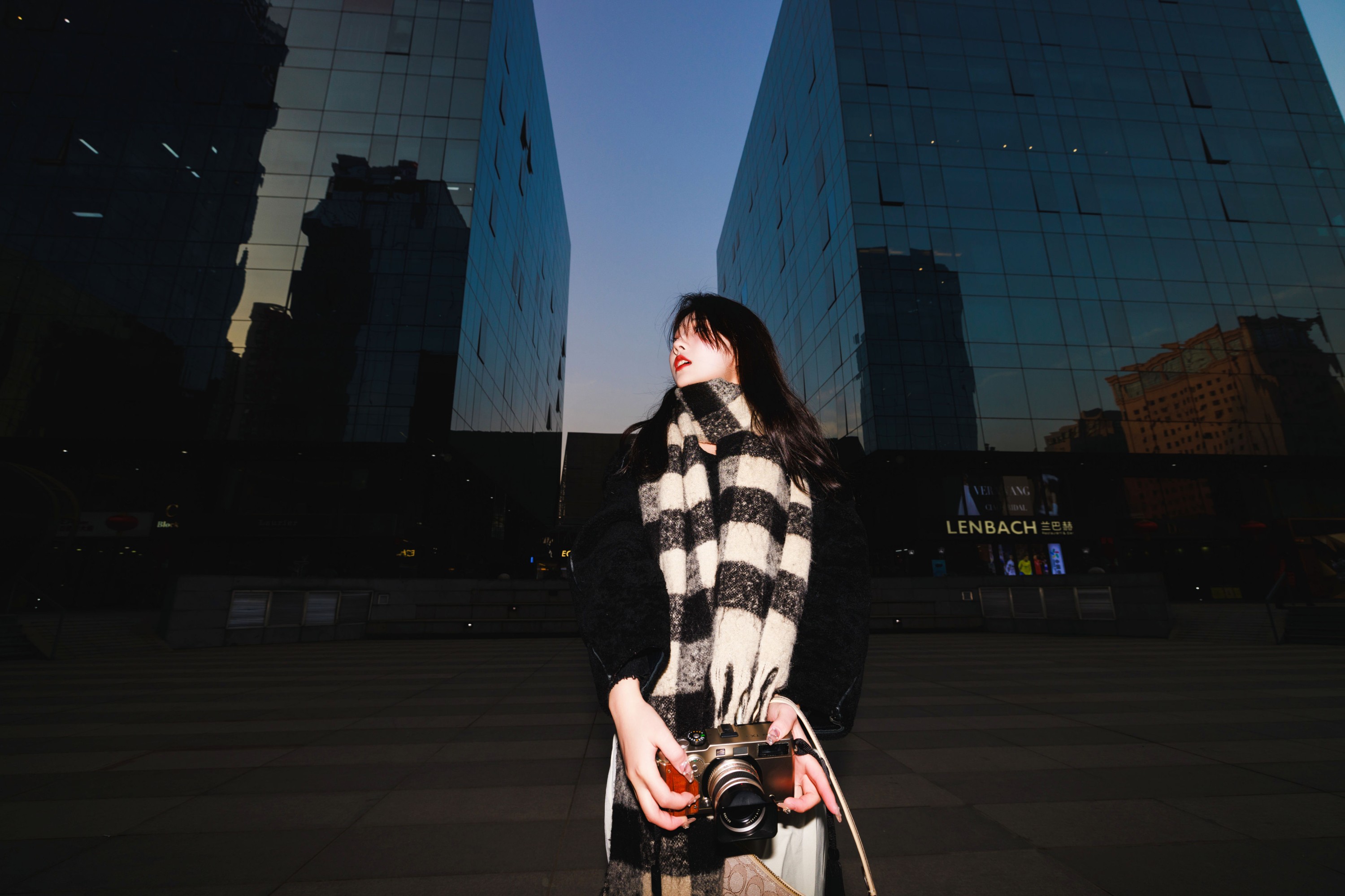 图片[7] - 裴同学 - 《夜景街拍人像》[23P] - 机器猫次元 - 机器猫次元