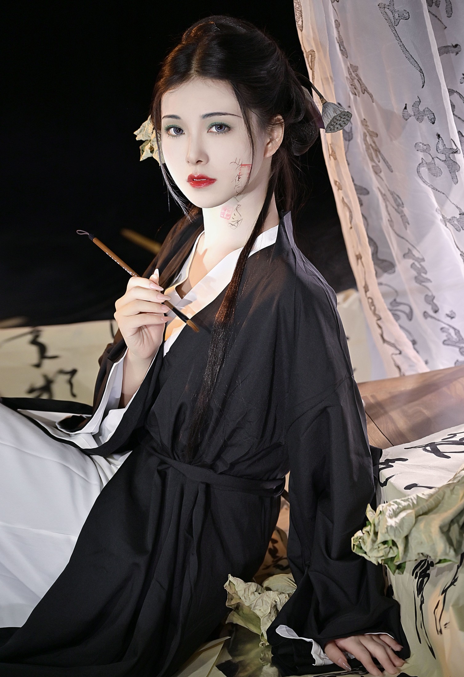 图片[4] - 伊伊不想长胖胖 - 《残荷》[30P] - 机器猫次元 - 机器猫次元