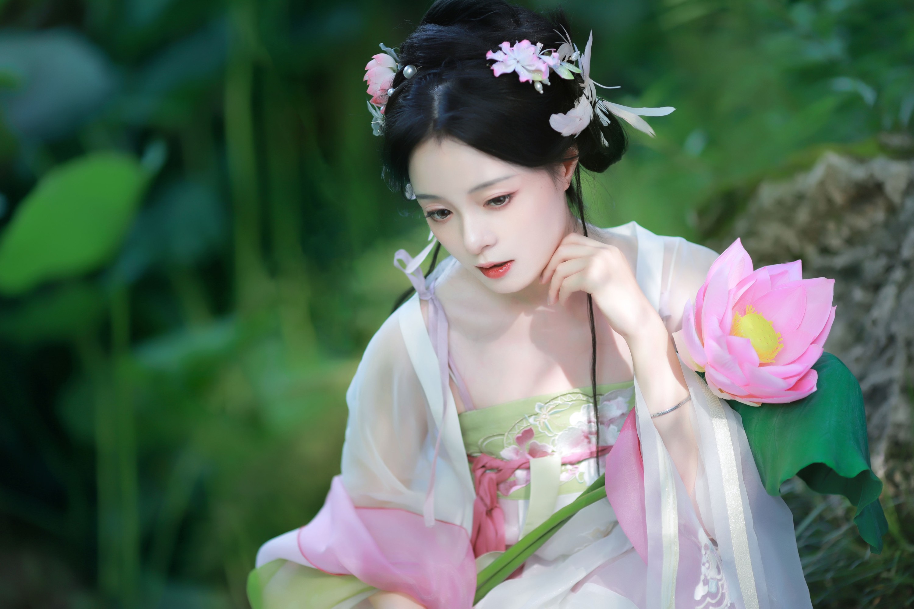 图片[5] - 岁岁如意 - 《汉服荷花写真》[22P] - 机器猫次元 - 机器猫次元