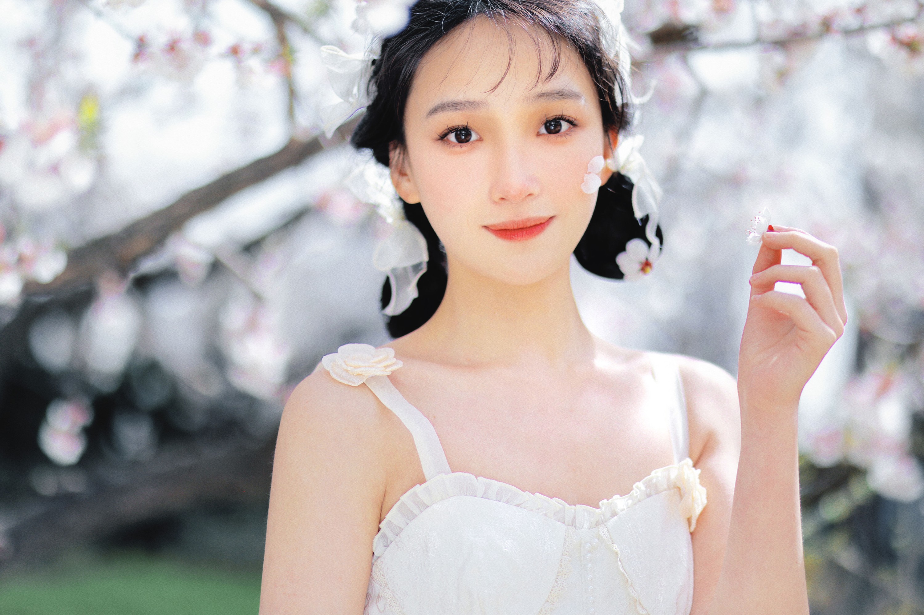 图片[4] - 田七喜 - 《花间少女》[31P] - 机器猫次元 - 机器猫次元