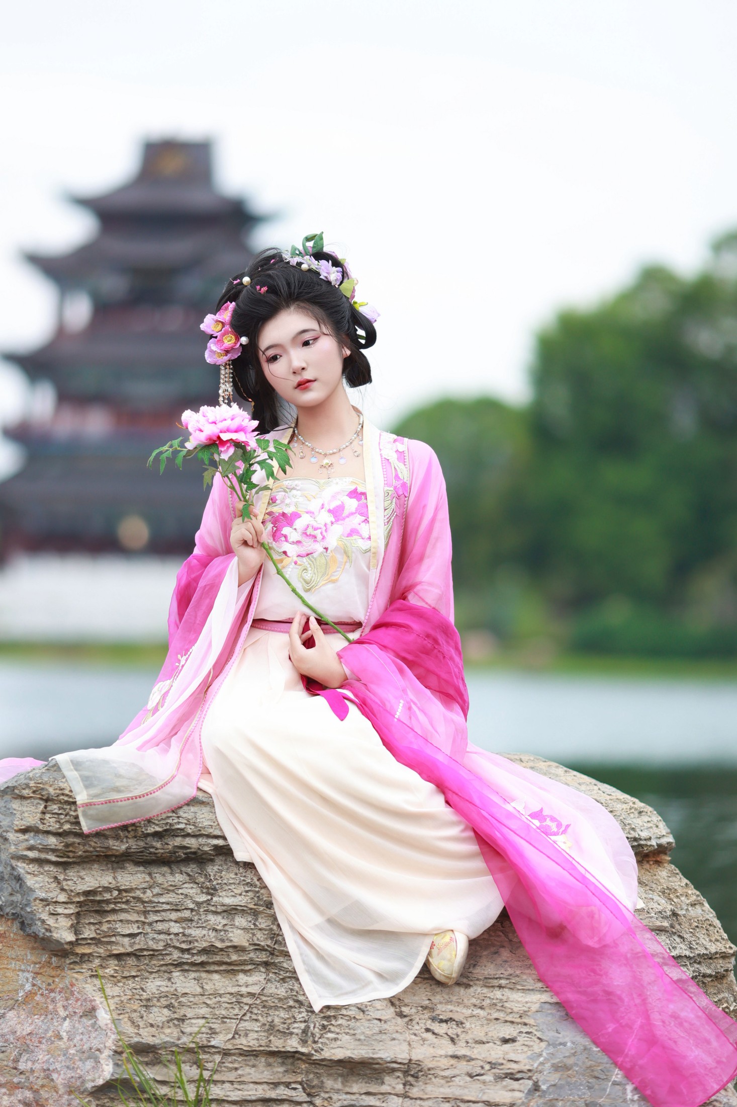 图片[7] - KaiLin酱 - 《湖畔寻花》[33P] - 机器猫次元 - 机器猫次元
