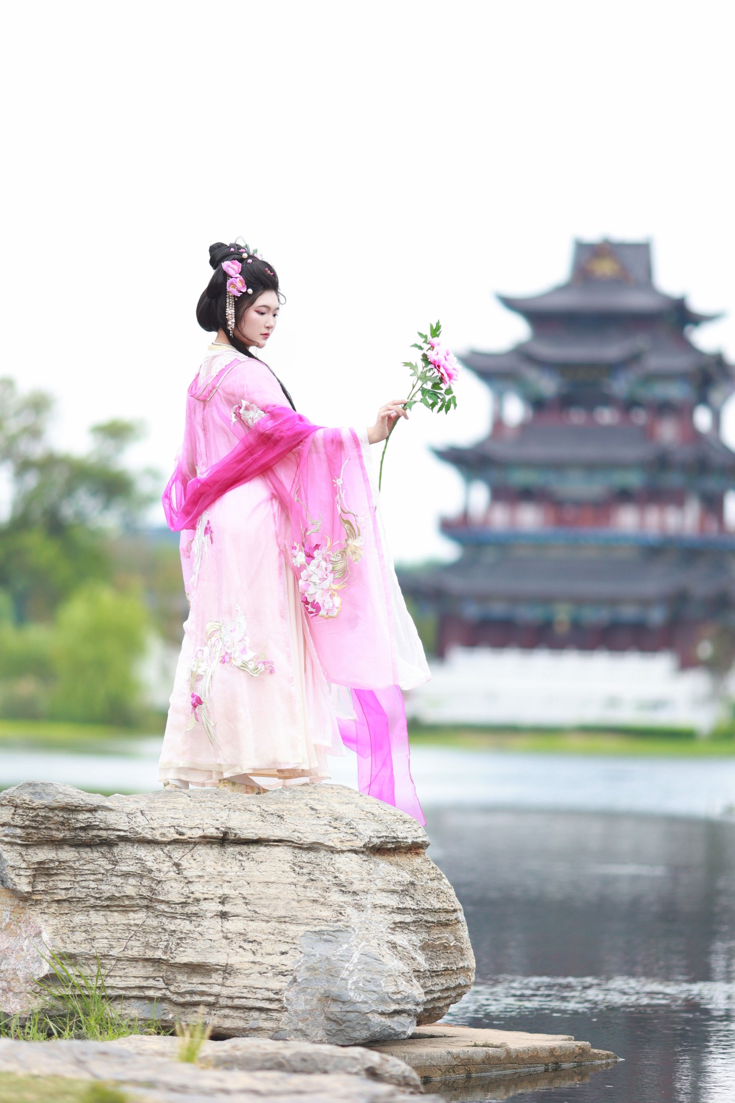 图片[3] - KaiLin酱 - 《湖畔寻花》[33P] - 机器猫次元 - 机器猫次元