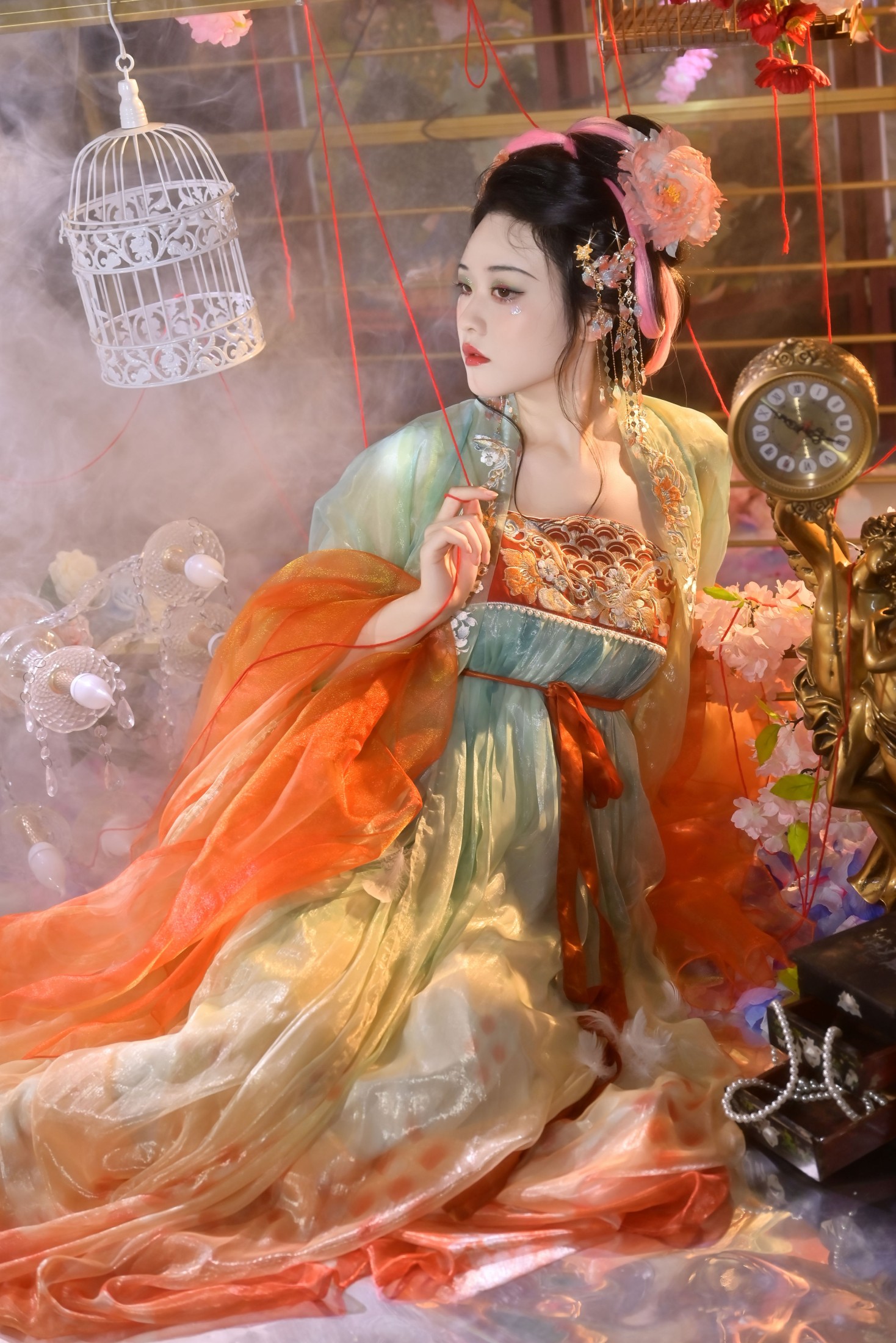 图片[4] - 神赐杏杏 - 《笼中锦鲤》[22P] - 机器猫次元 - 机器猫次元