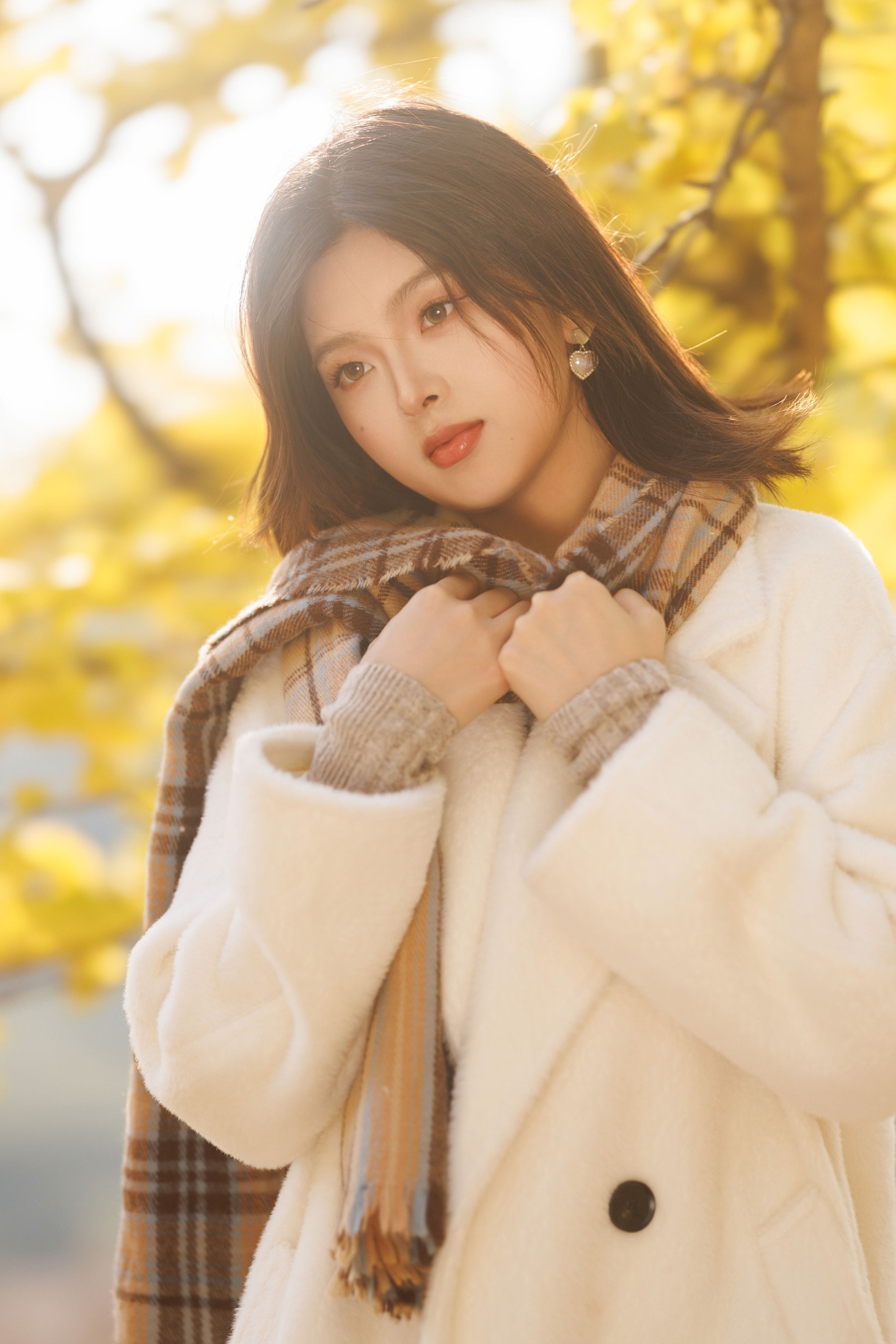 图片[8] - 张张包 - 《秋日银杏》[23P] - 机器猫次元 - 机器猫次元