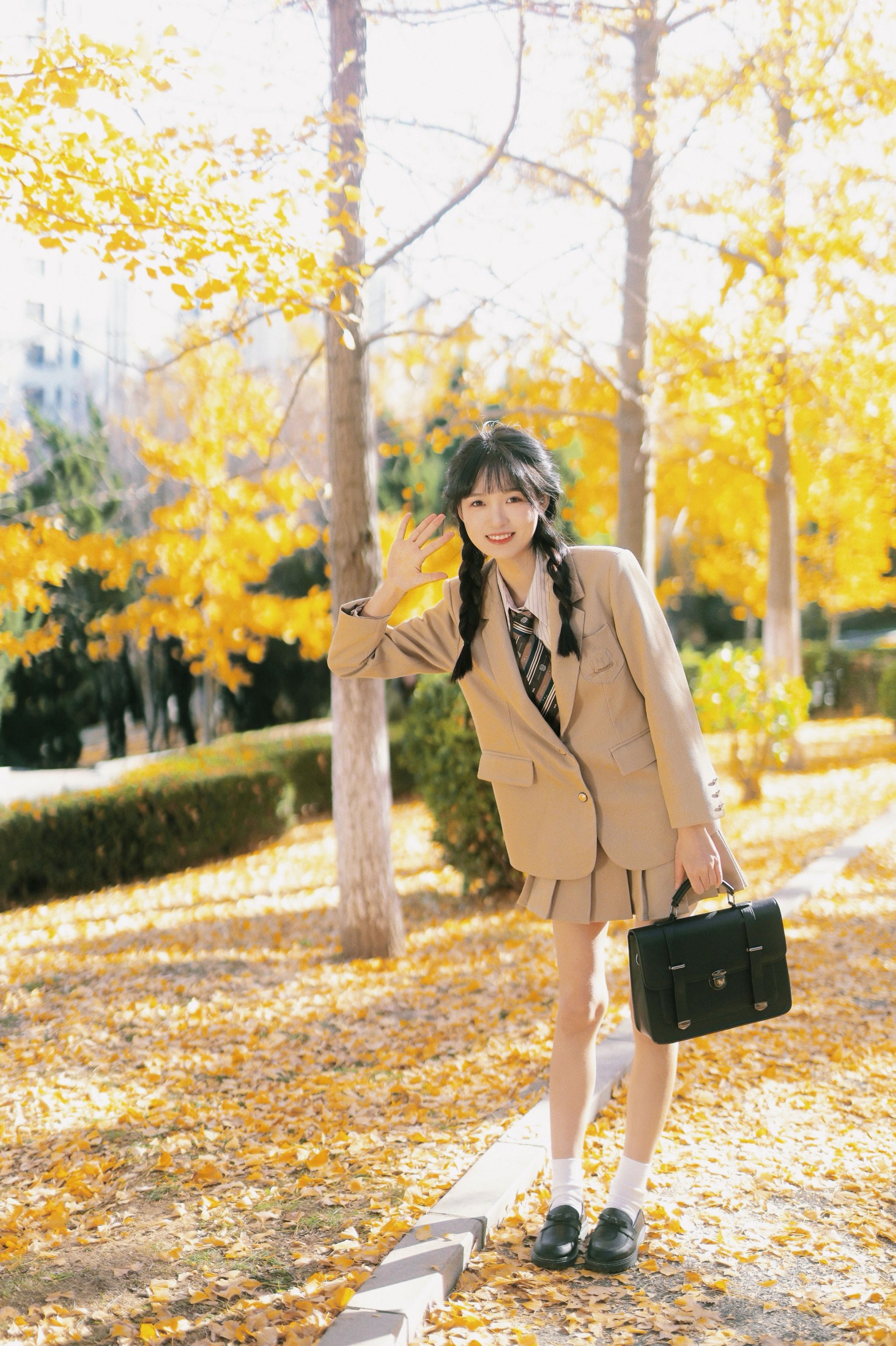 图片[3] - 忍海部 - 《秋是银杏的颜色》[27P] - 机器猫次元 - 机器猫次元