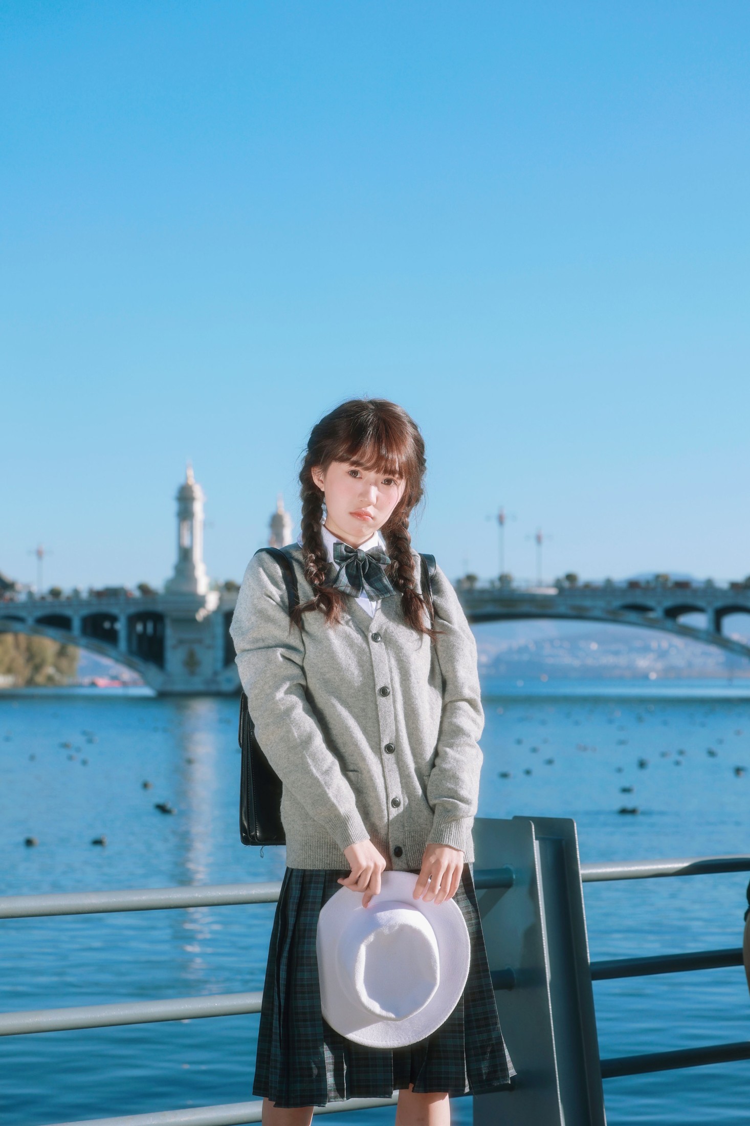 图片[3] - 阿悦哥哥 - 《自带氛围感的jk制服写真》[22P] - 机器猫次元 - 机器猫次元