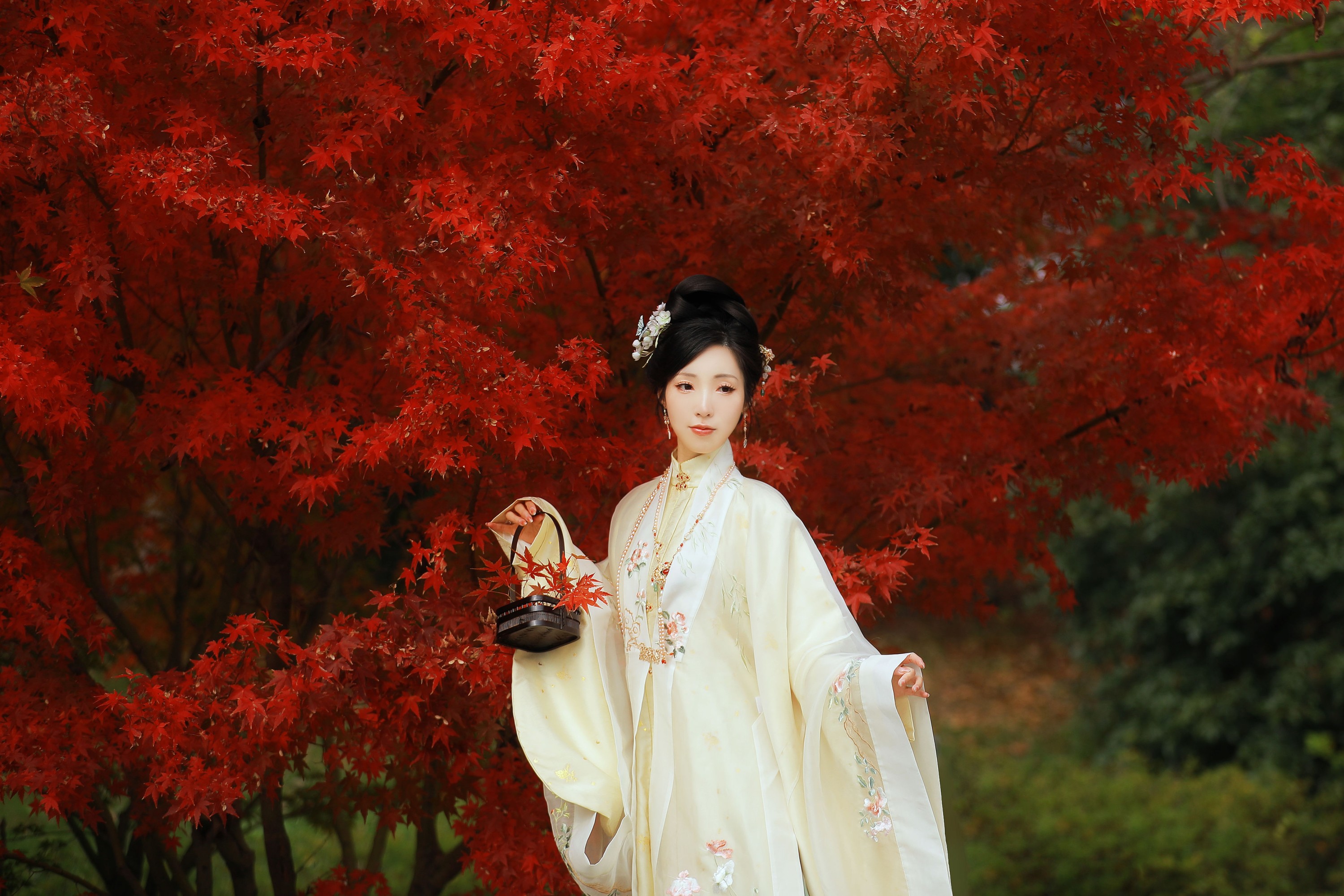 图片[4] - 李猜 - 《秋日赋》[25P] - 机器猫次元 - 机器猫次元