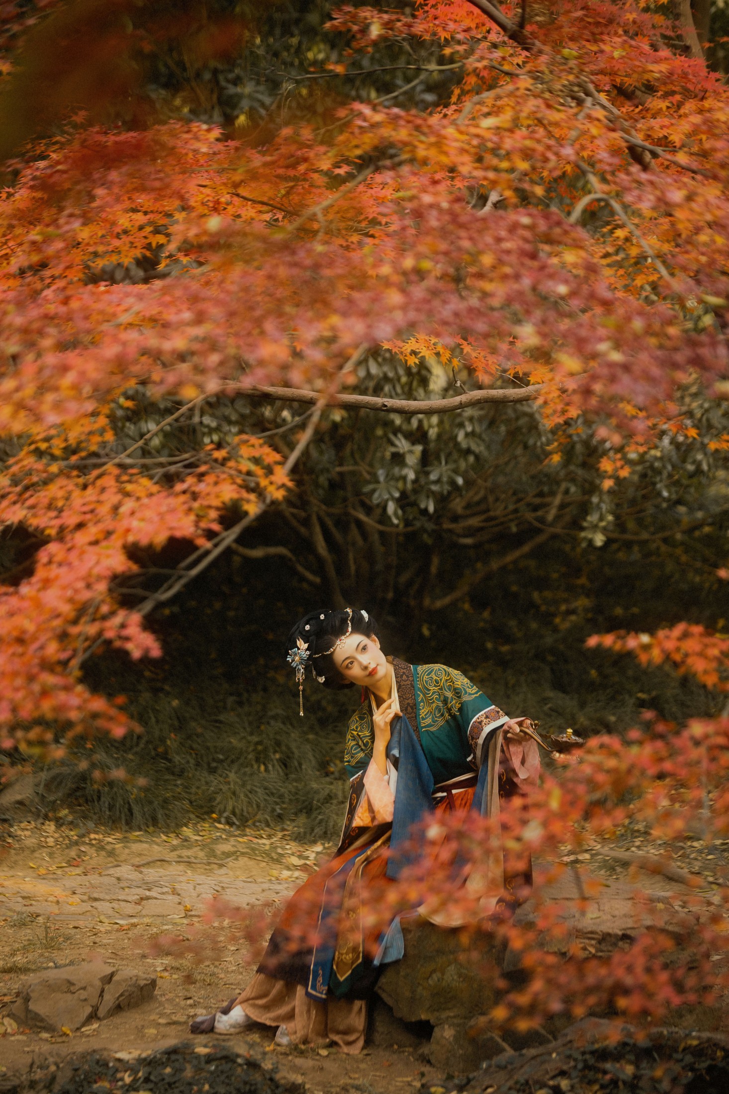 图片[8] - 弥璎呀 - 《江畔丹枫》[26P] - 机器猫次元 - 机器猫次元