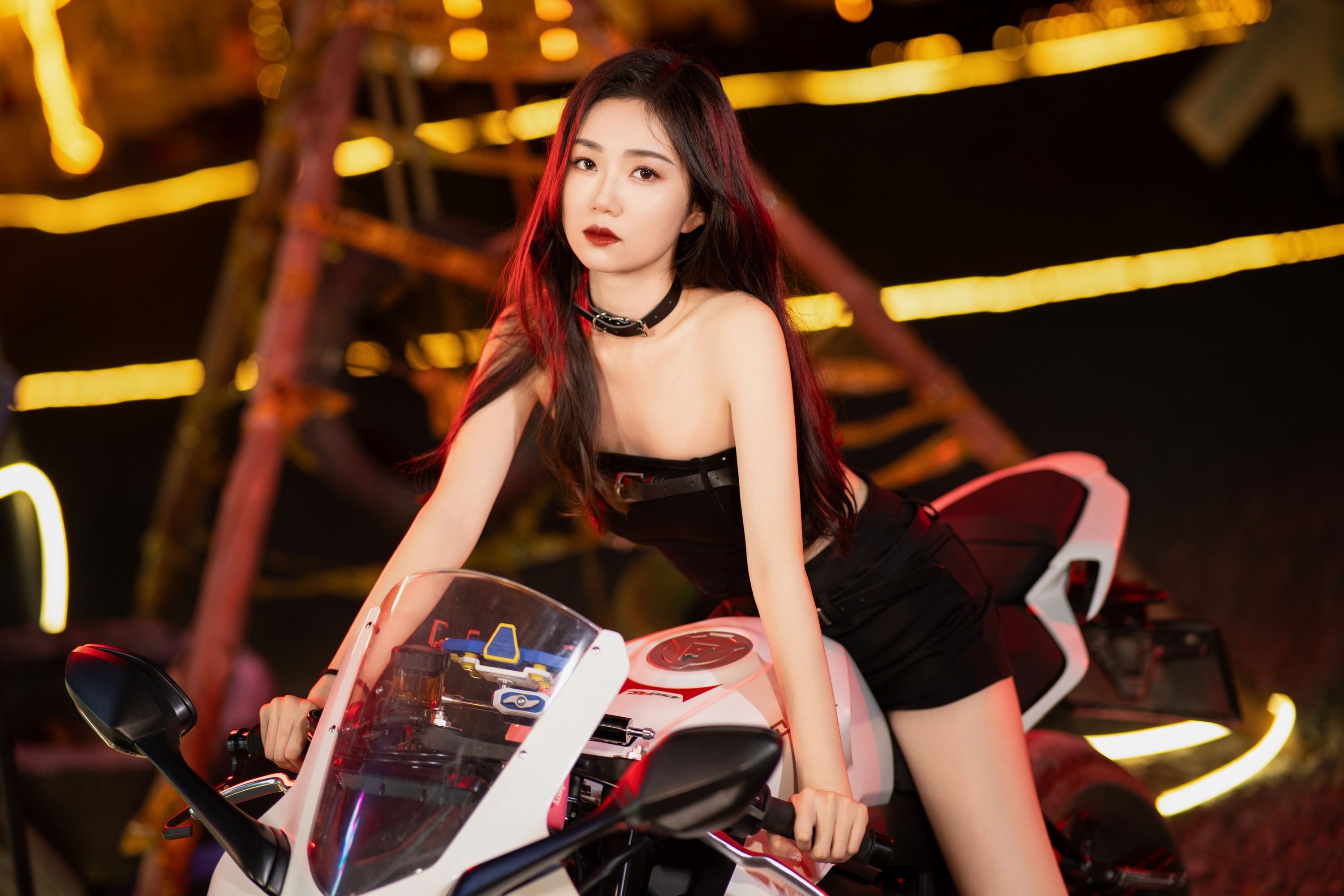 图片[4] - 迪丽热鸭 - 《女骑手》[20P] - 机器猫次元 - 机器猫次元