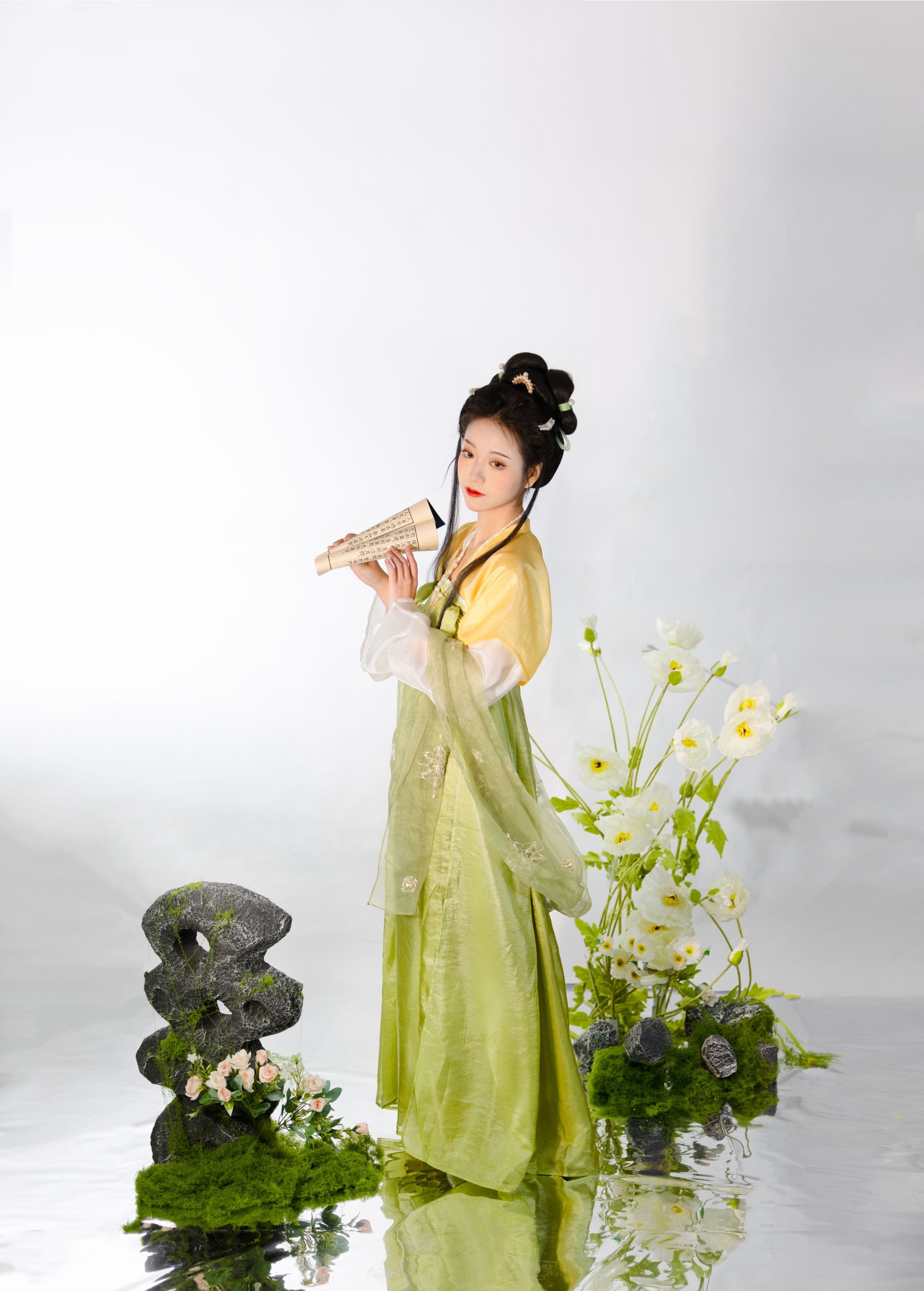 图片[5] - 方辞颜 - 《春见》[21P] - 机器猫次元 - 机器猫次元