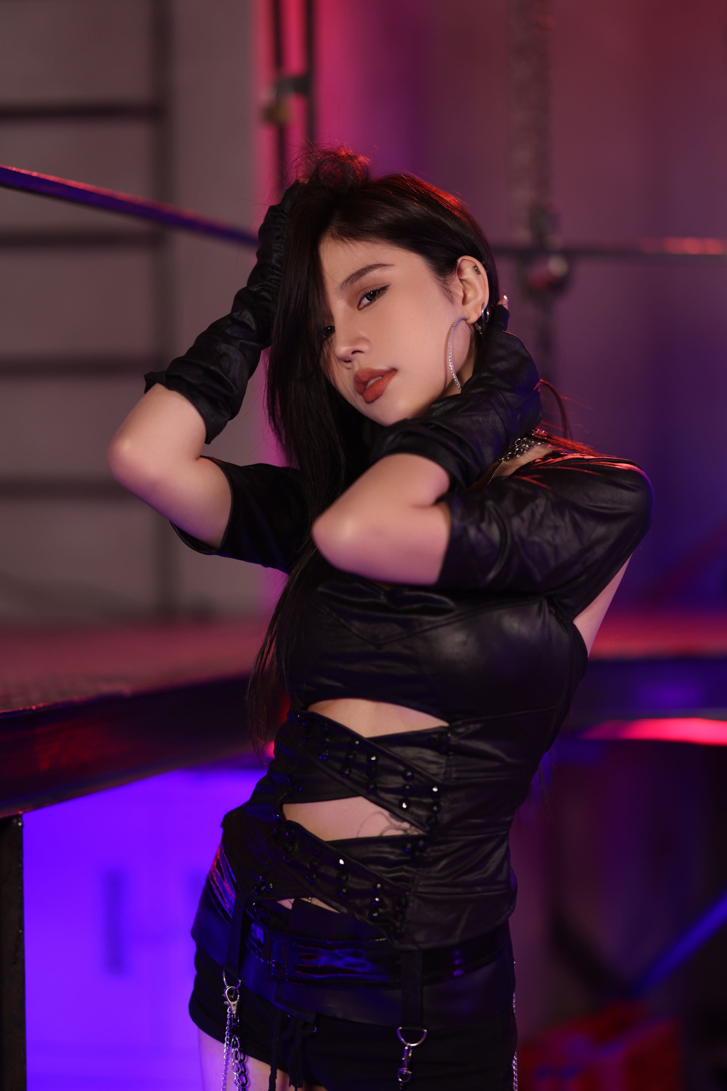 图片[4] - 鲸鱼 - 《美女与黑皮衣的华丽邂逅》[22P] - 机器猫次元 - 机器猫次元