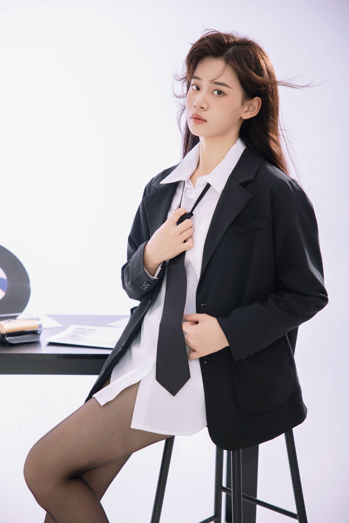 图片[5] - 素素 - 《俏丽秘书》[24P] - 机器猫次元 - 机器猫次元