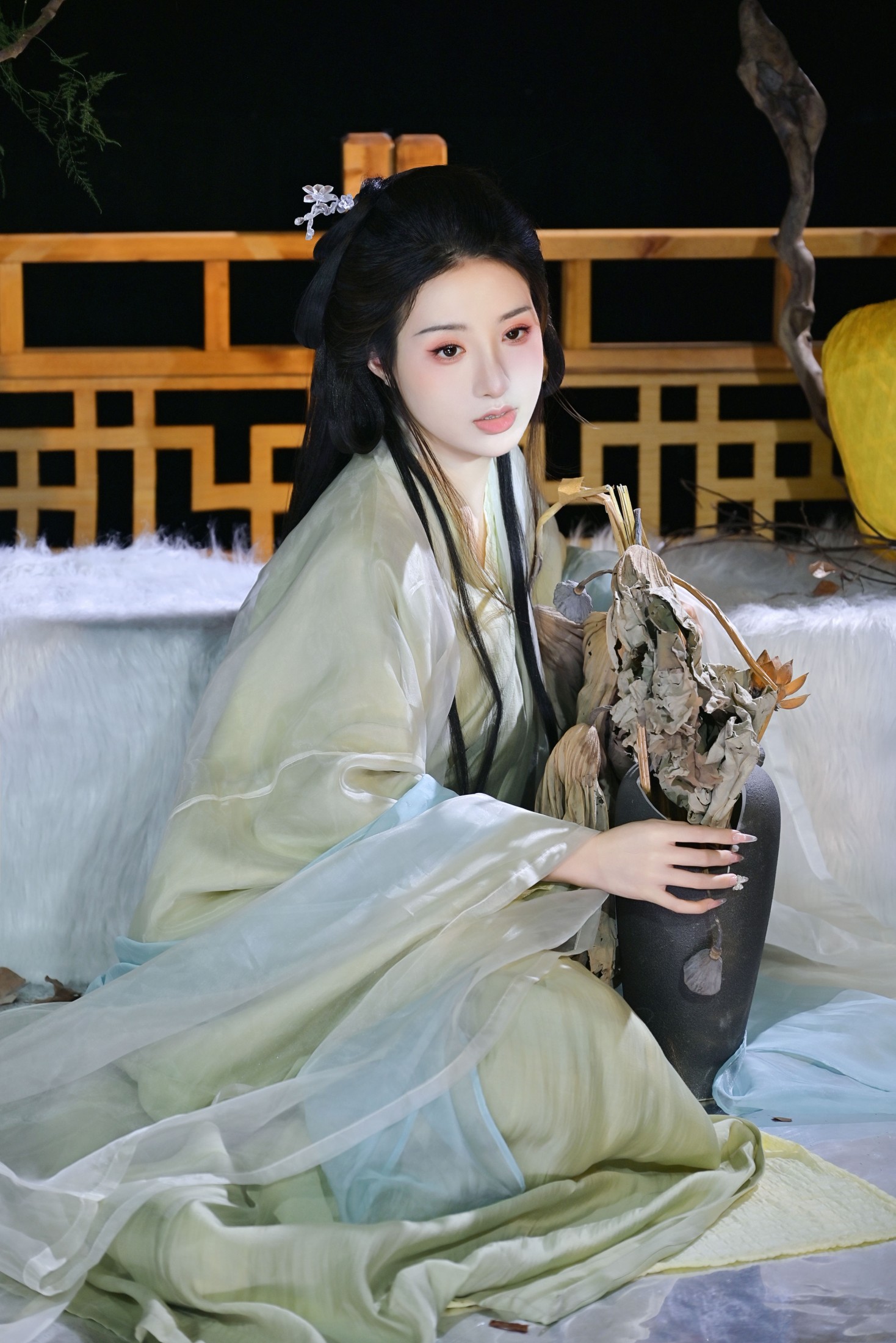 图片[5] - 你的三三 - 《庭院深深》[20P] - 机器猫次元 - 机器猫次元