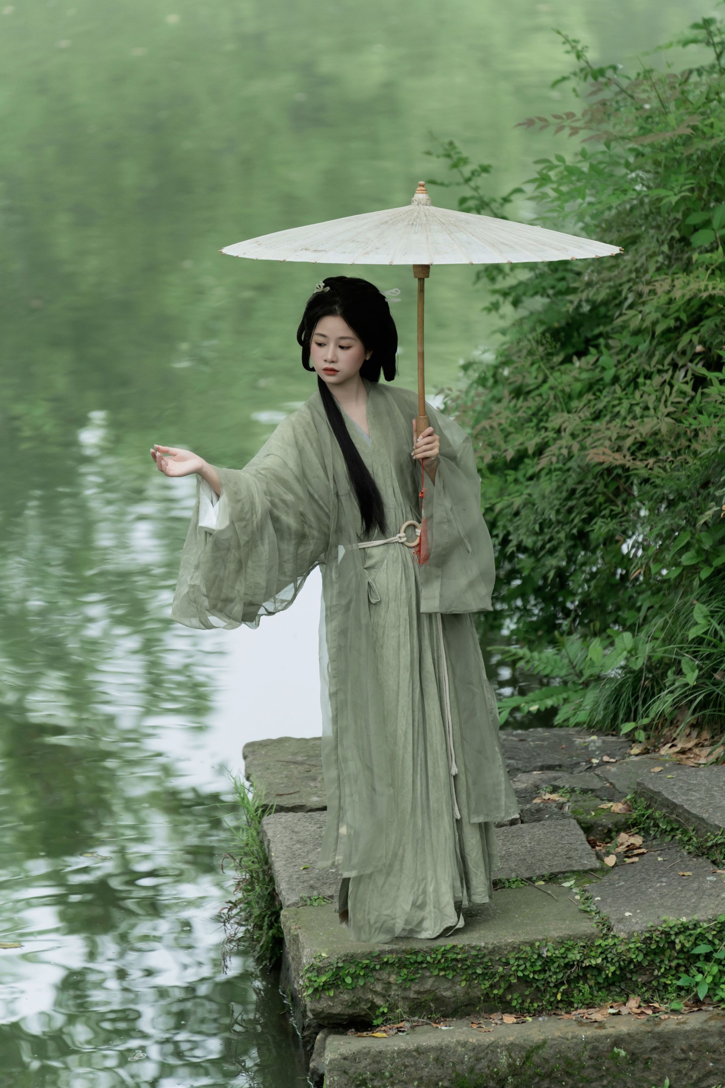 图片[7] - 橙子舒 - 《绿色烟雨中》[23P] - 机器猫次元 - 机器猫次元