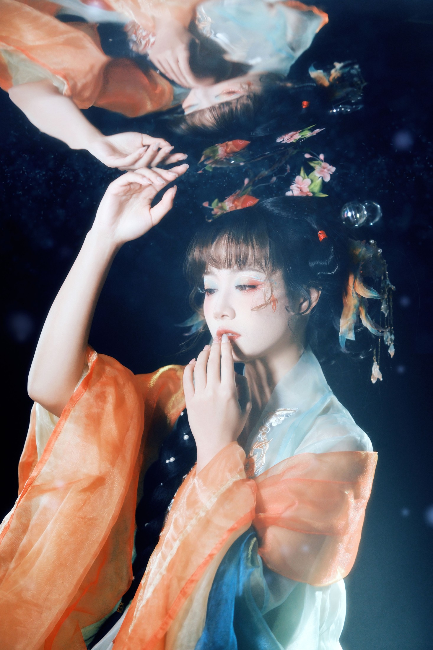 图片[5] - 么一奥缪 - 《锦鲤》[21P] - 机器猫次元 - 机器猫次元