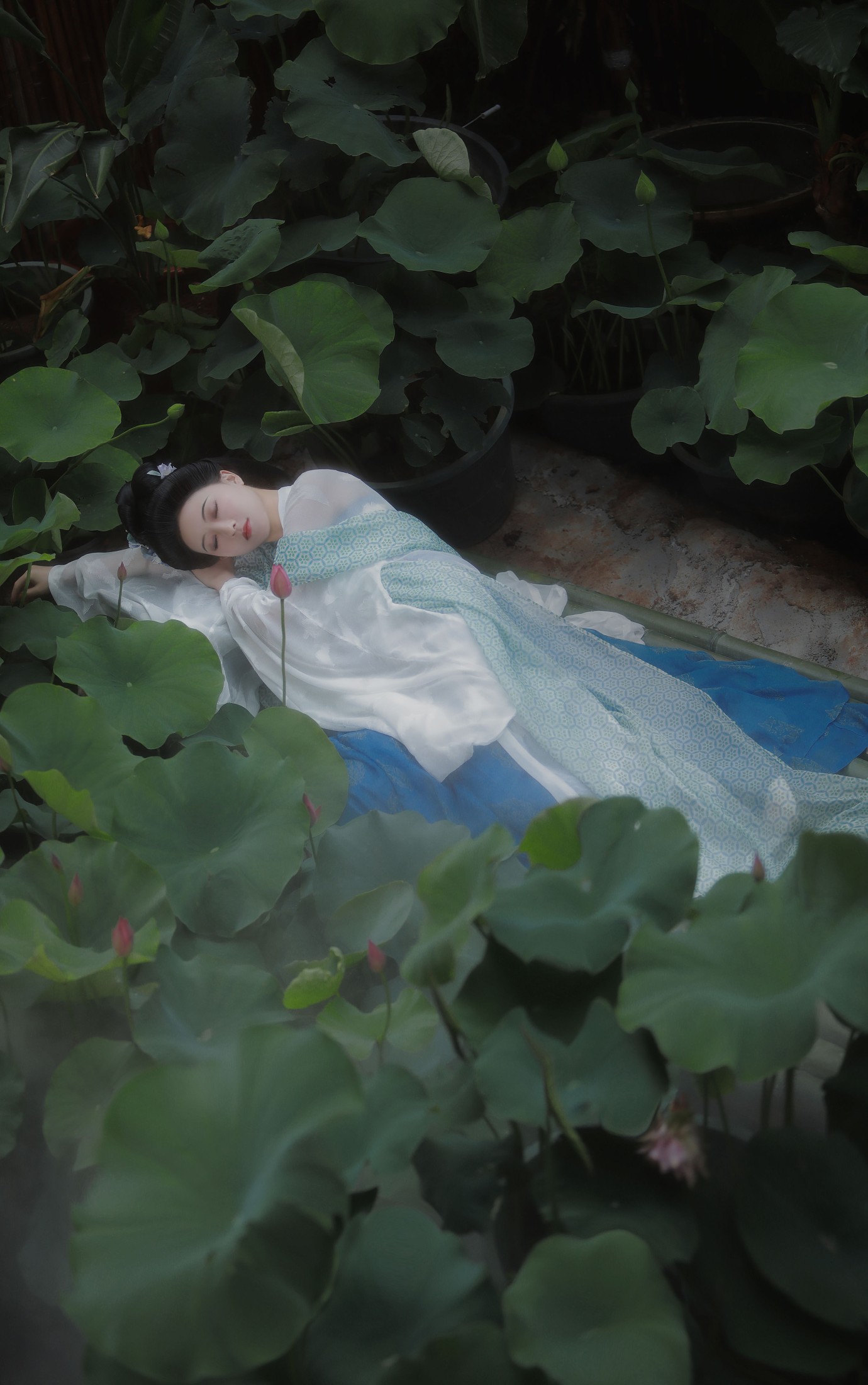 图片[7] - 与芳 - 《雨微凉，沁衣间》[22P] - 机器猫次元 - 机器猫次元