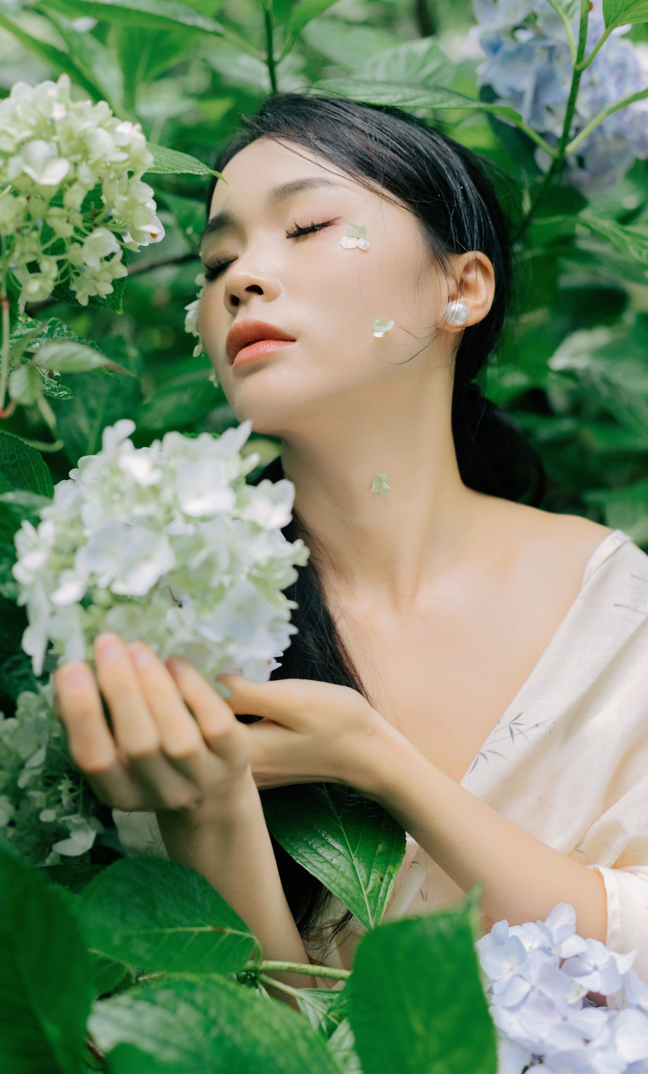 图片[6] - 一 - 《山间绣球花正开》[26P] - 机器猫次元 - 机器猫次元