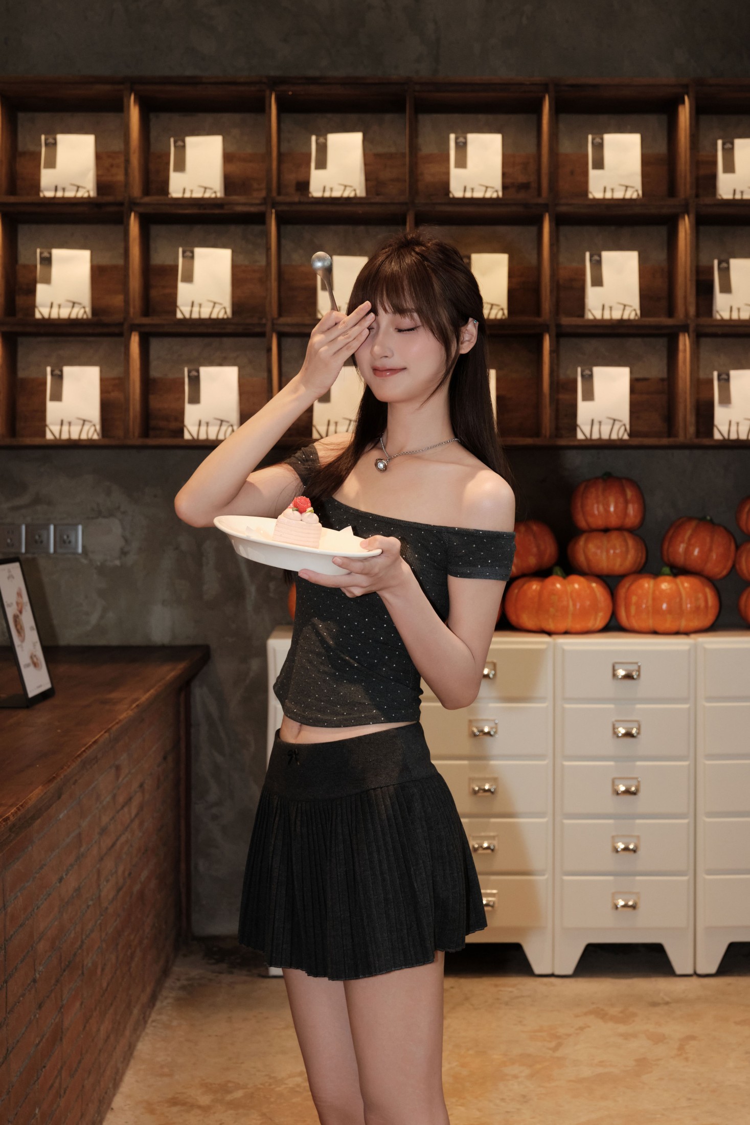 图片[7] - 陈年小九 - 《面包女孩》[33P] - 机器猫次元 - 机器猫次元
