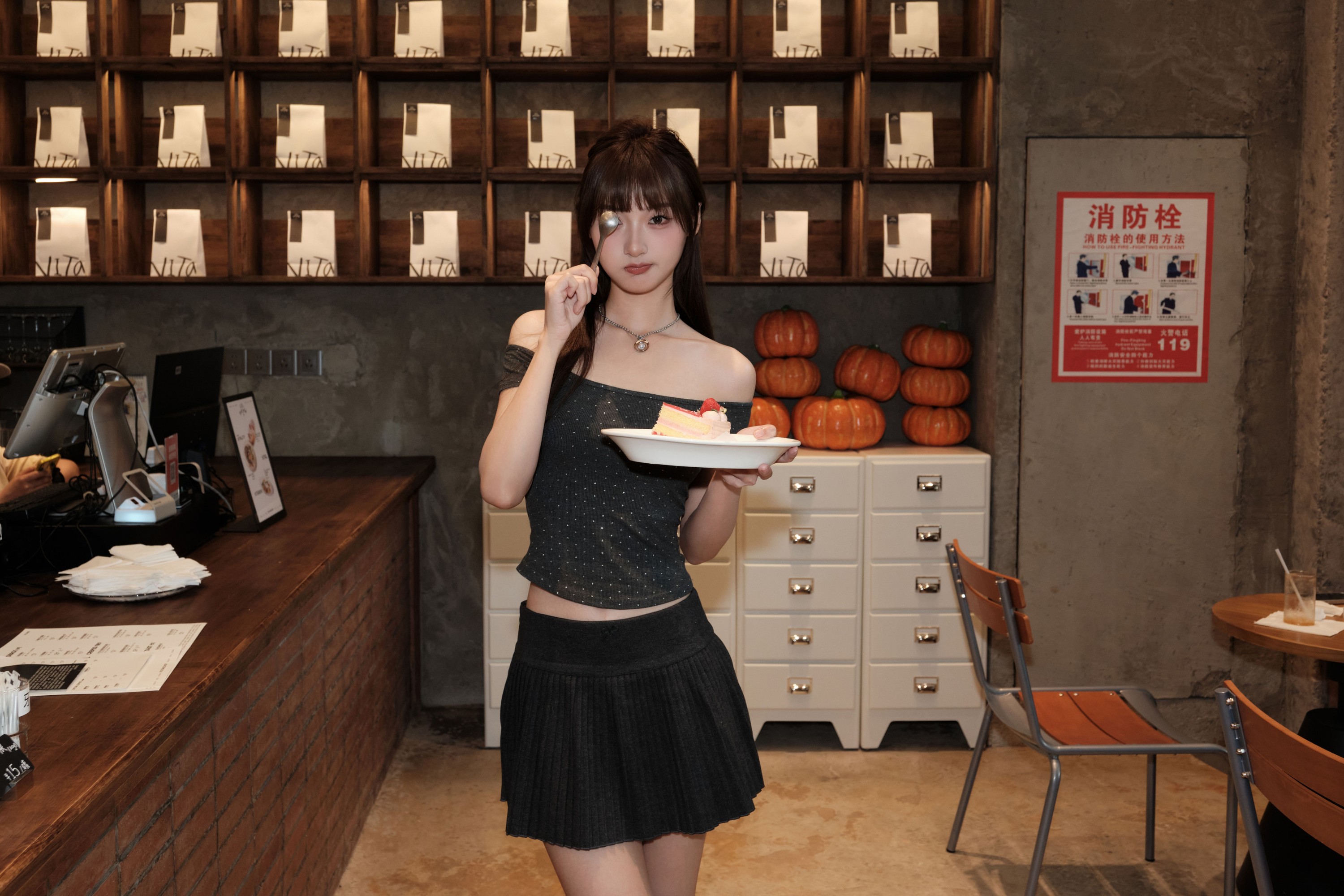 图片[8] - 陈年小九 - 《面包女孩》[33P] - 机器猫次元 - 机器猫次元
