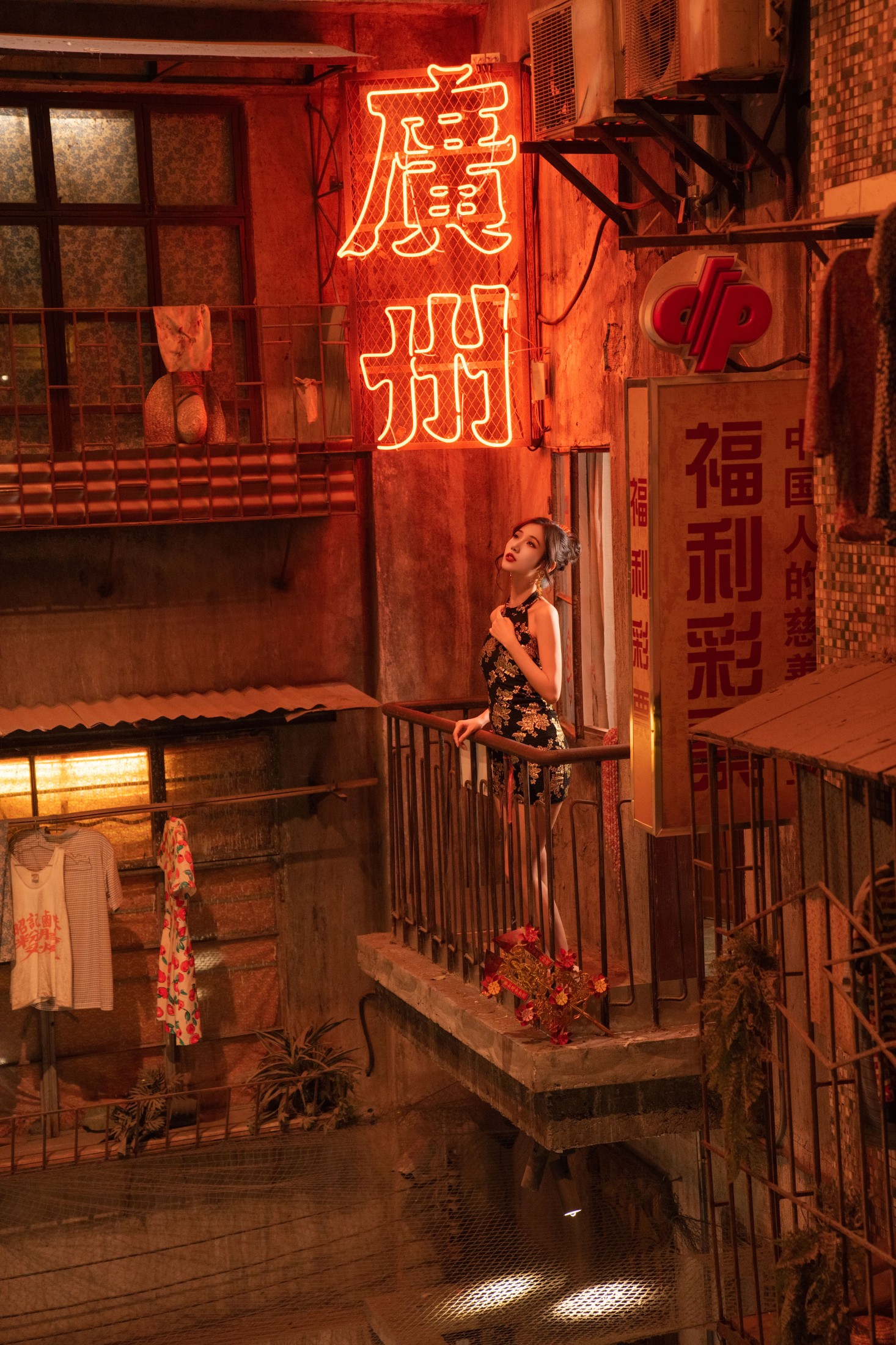 图片[8] - o1ne万 - 《夜色旗袍，璀璨华章》[25P] - 机器猫次元 - 机器猫次元