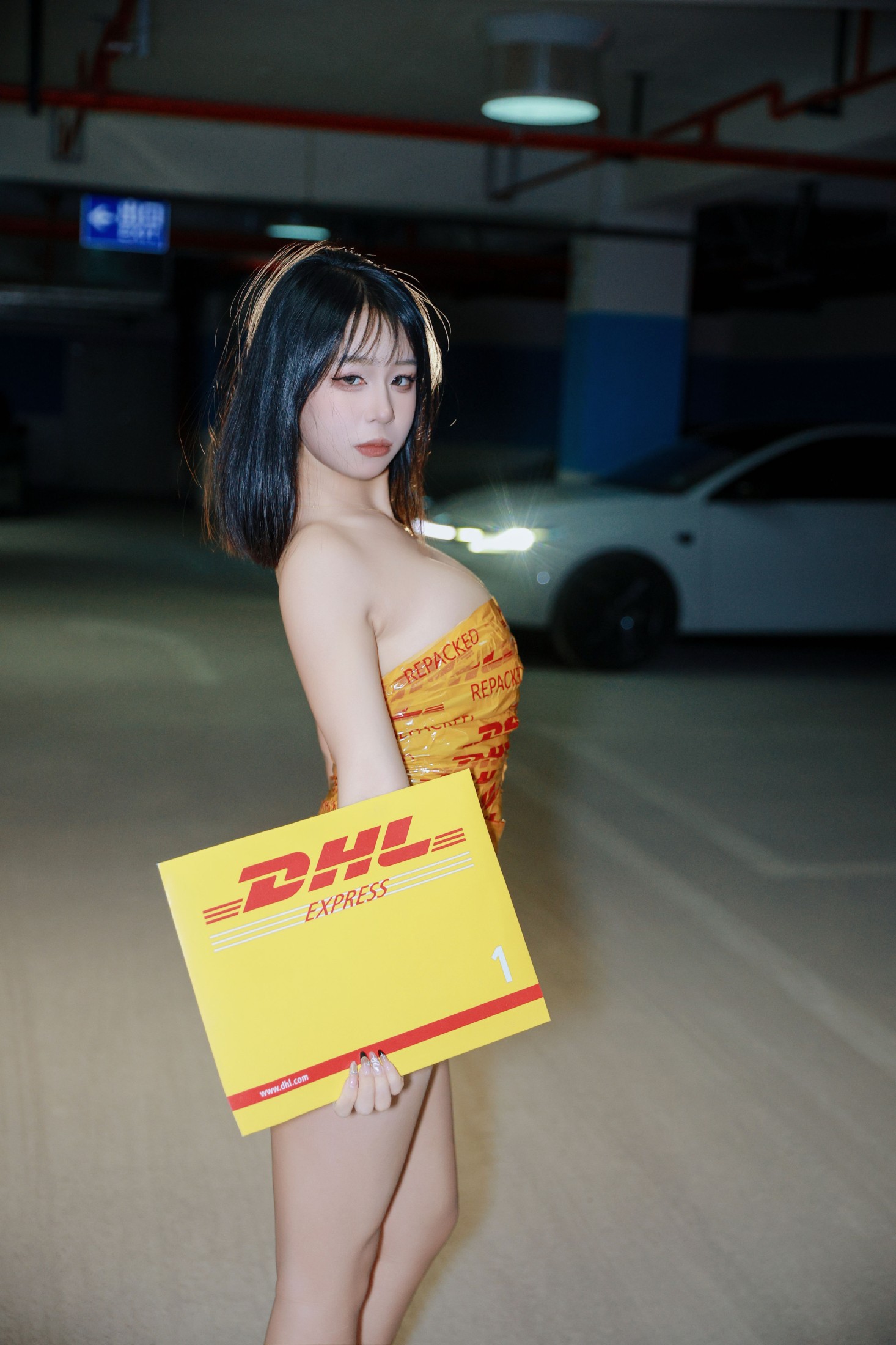 图片[5] - 王哪跑¹¹⁰⁶ - 《胶带风写真》[27P] - 机器猫次元 - 机器猫次元