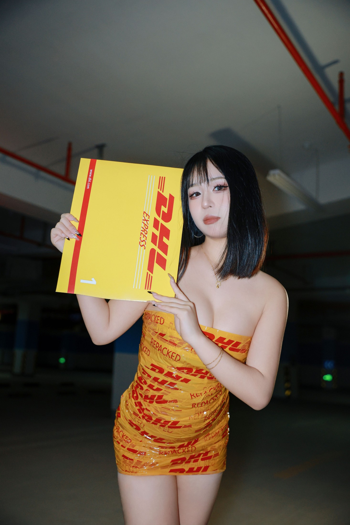 图片[8] - 王哪跑¹¹⁰⁶ - 《胶带风写真》[27P] - 机器猫次元 - 机器猫次元