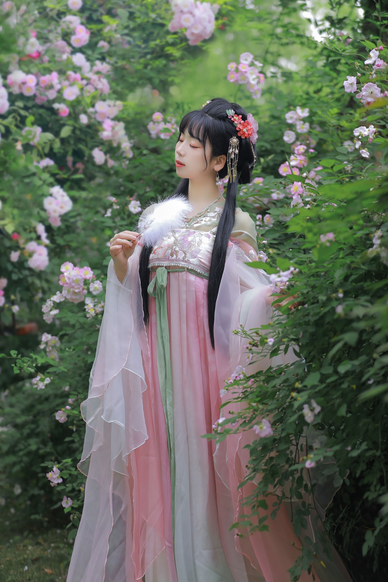 图片[5] - 周周Ay - 《花丛少女》[21P] - 机器猫次元 - 机器猫次元