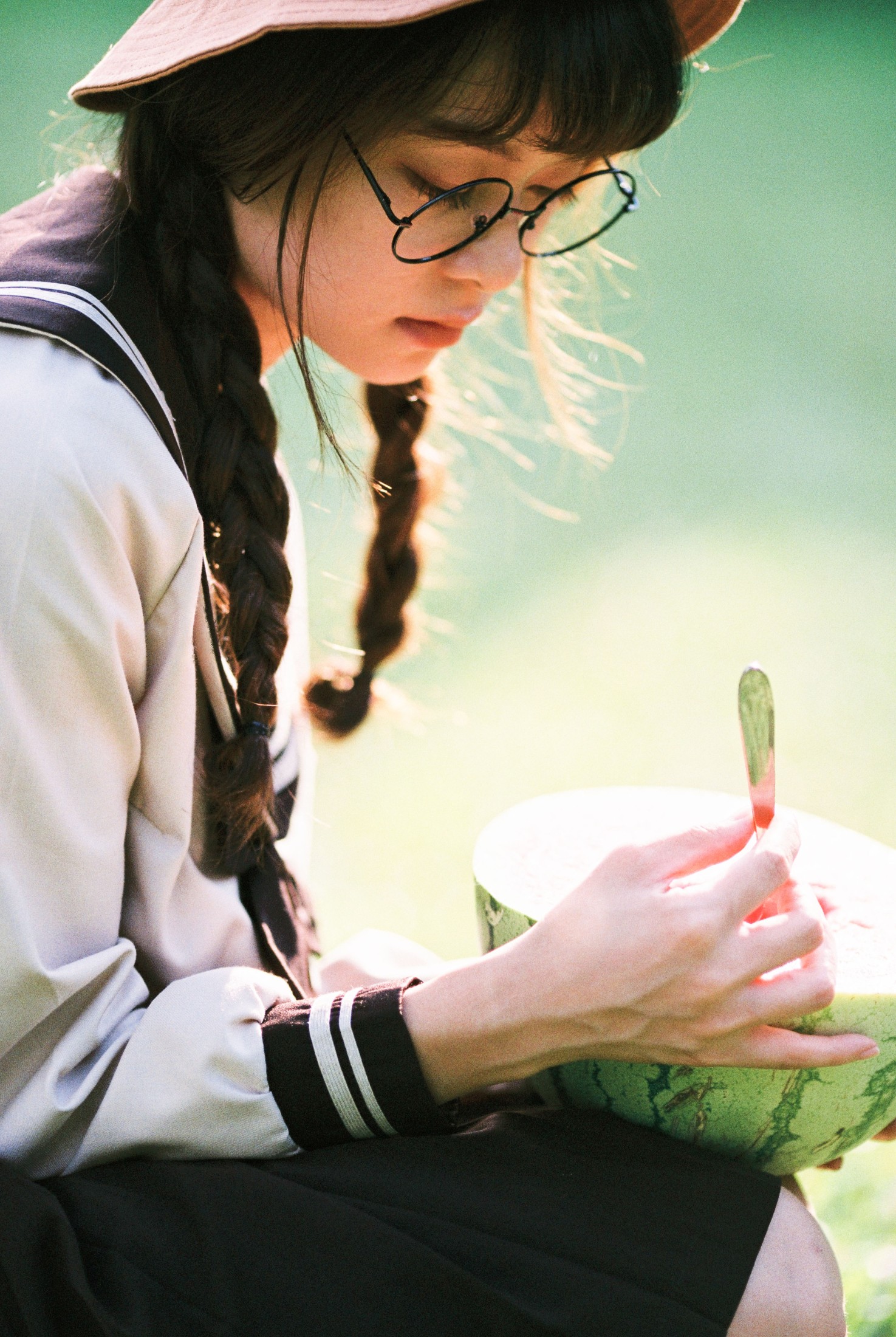 图片[1] - 秋歌 - 《西瓜与少女》[14P] - 机器猫次元 - 机器猫次元