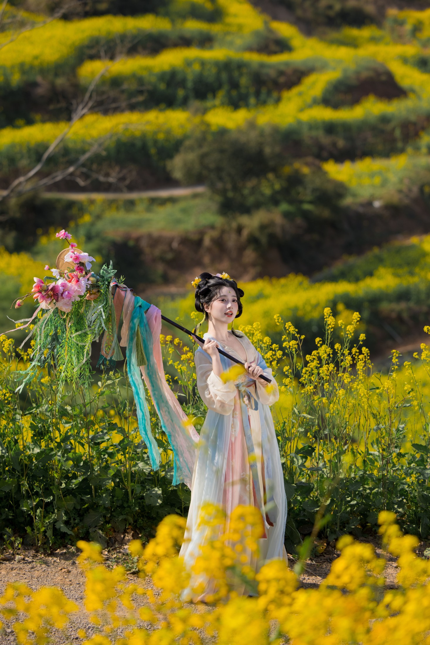 图片[1] - Yimi - 《油菜花与少女》[37P] - 机器猫次元 - 机器猫次元