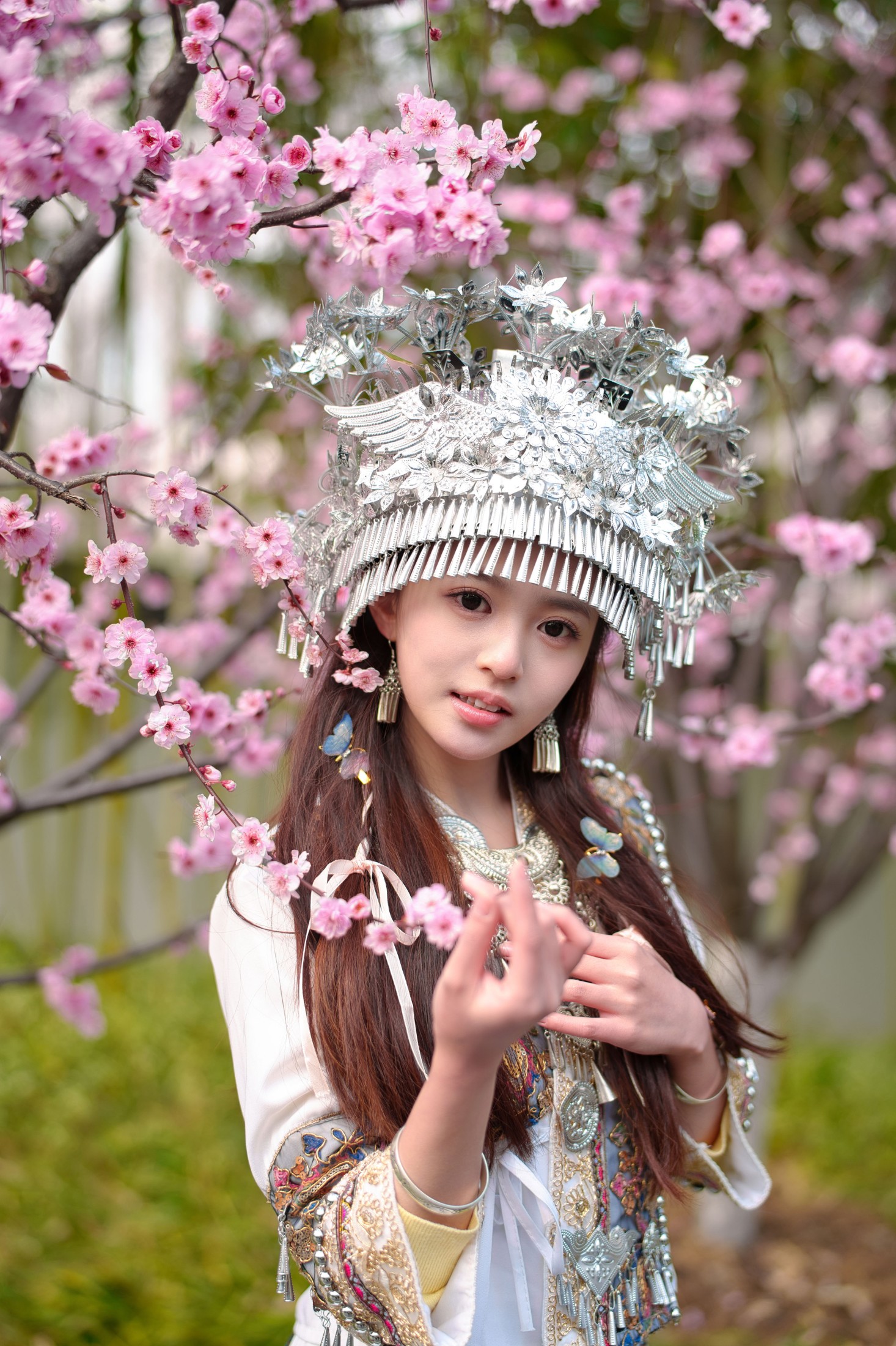 图片[4] - 小亿 - 《苗家小可爱》[60P] - 机器猫次元 - 机器猫次元