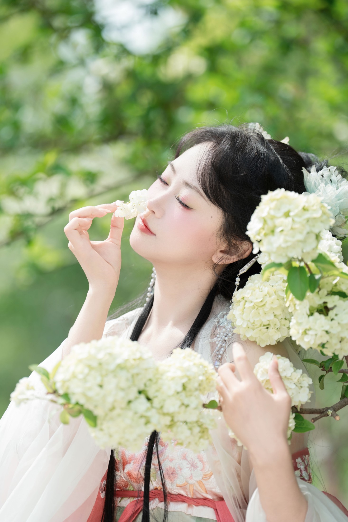 图片[8] - 湫一只岁岁 - 《洁白绣球》[33P] - 机器猫次元 - 机器猫次元