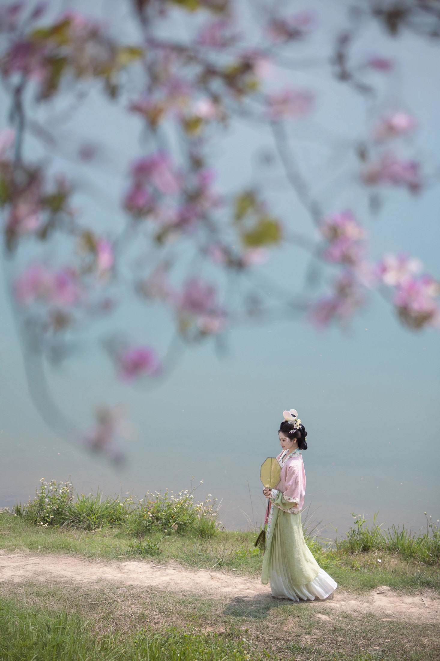 图片[1] - 就是叫美男啊 - 《芳菲满袖》[33P] - 机器猫次元 - 机器猫次元