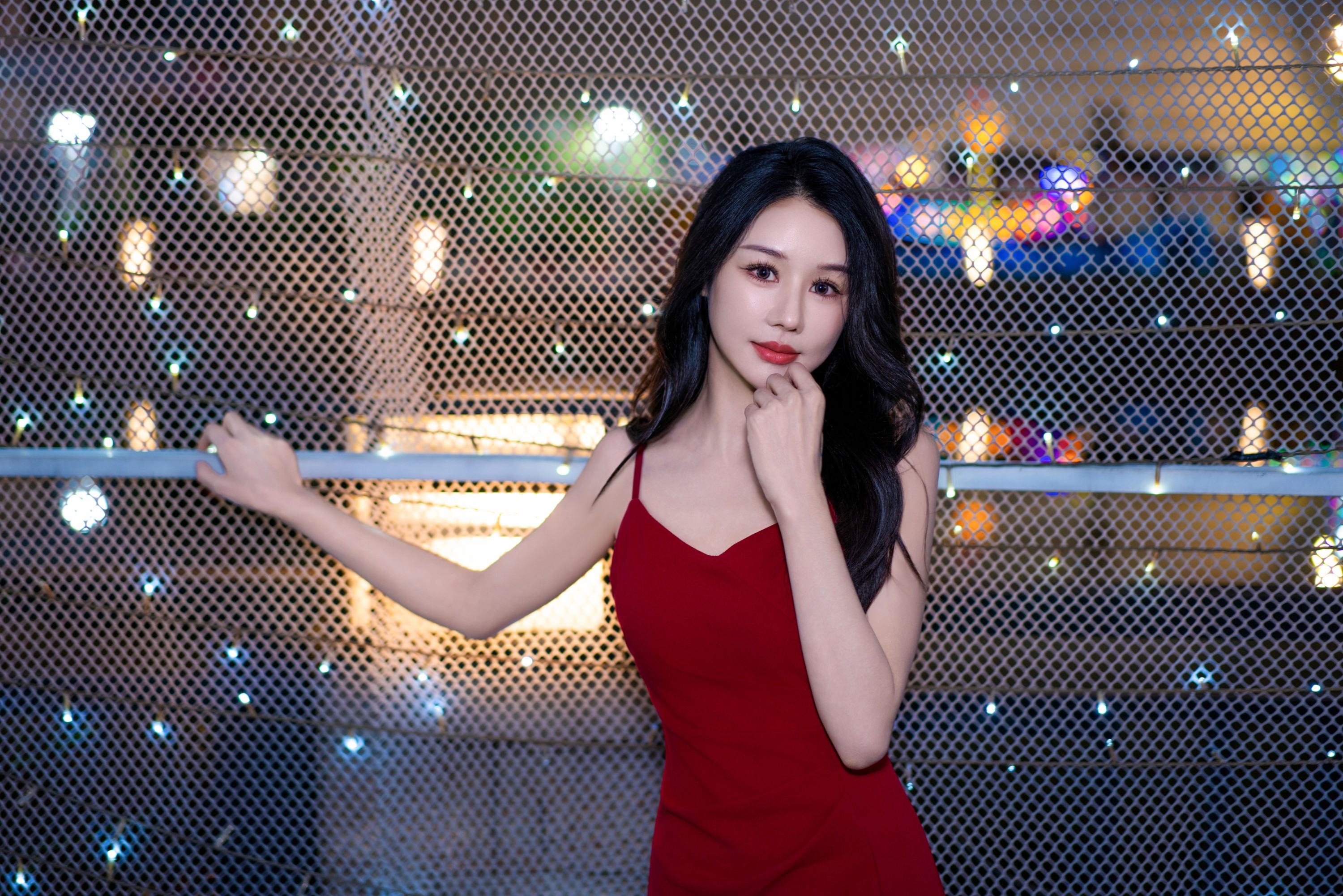图片[4] - 雪莉 - 《千灯湖夜未央：红裙女神的光影诗篇》[18P] - 机器猫次元 - 机器猫次元