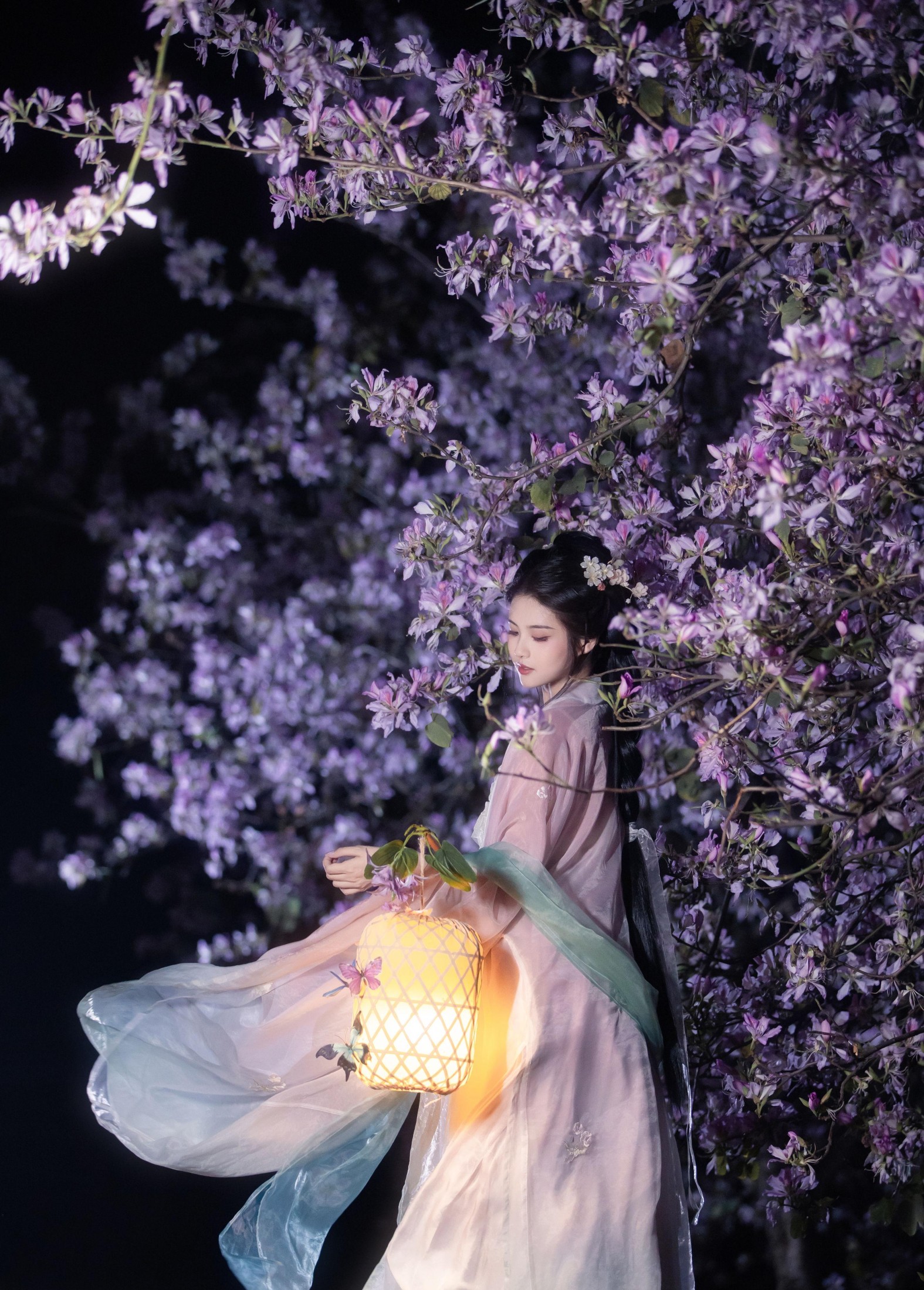 图片[2] - 三也酱酱 - 《挽星灯》[21P] - 机器猫次元 - 机器猫次元